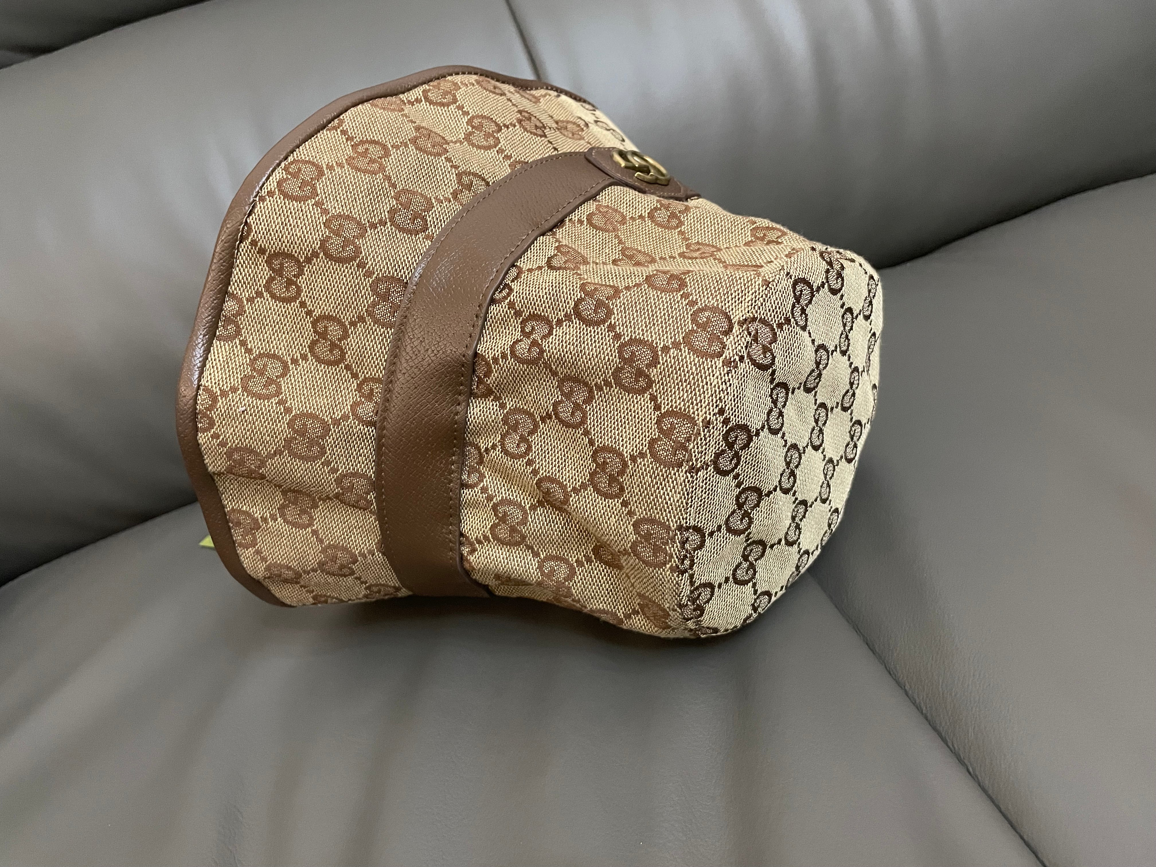 Brown GG Bob with Cash Receipt