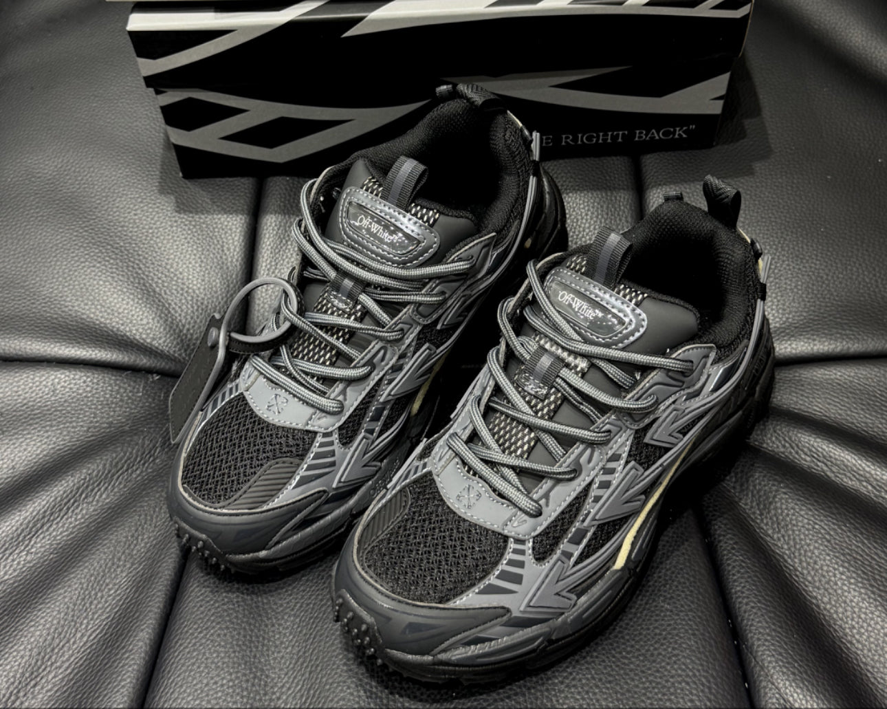 Off Wht Be Right back Black yellow