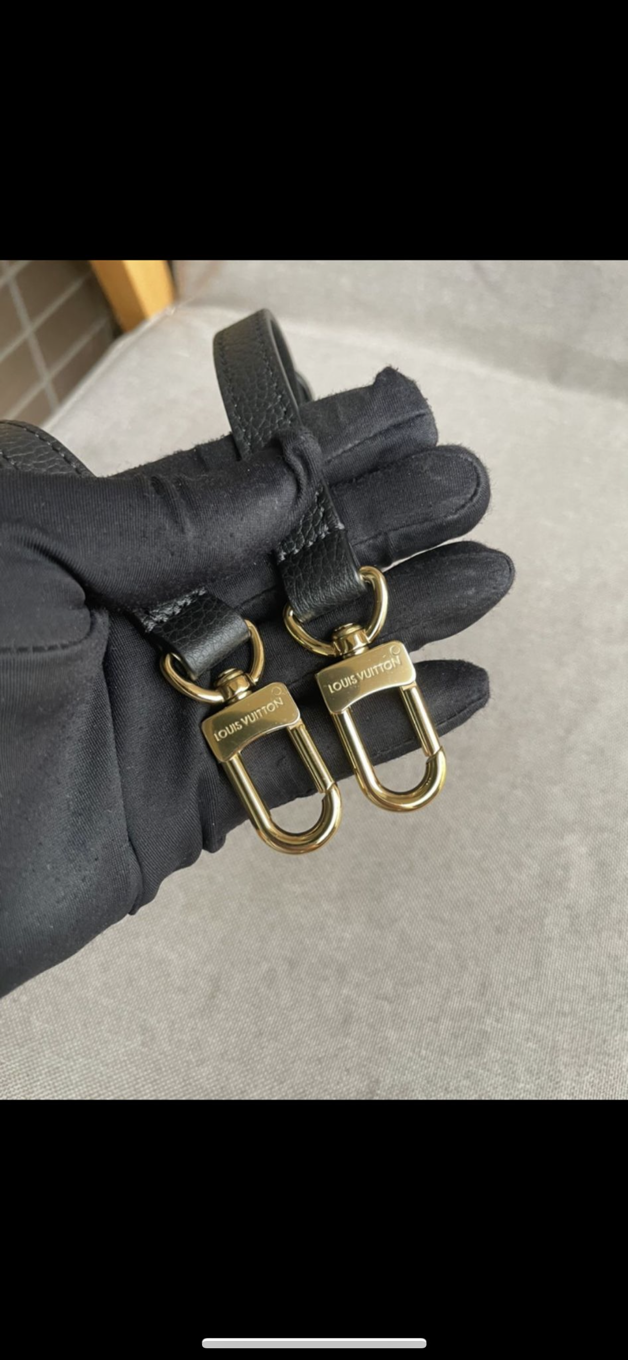 Cabas onthego pm noir facture