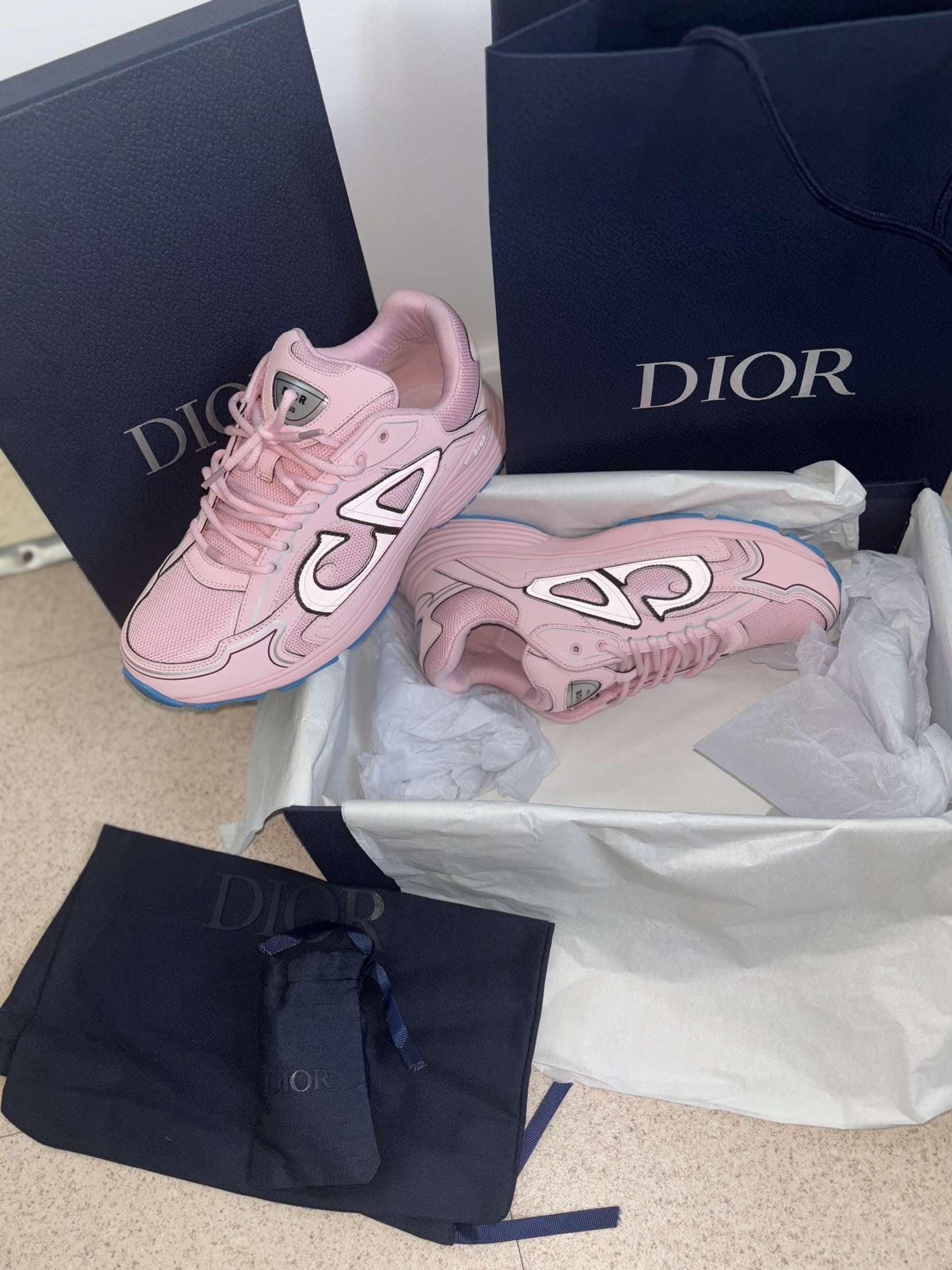 SNEAKERS B30 V2 VERSION BIEN LISSE PINK BLUE ANTHRACITE RÉFLECTIVE RÉACTION CORRECTES FACTURE PACKAGING COMPLET