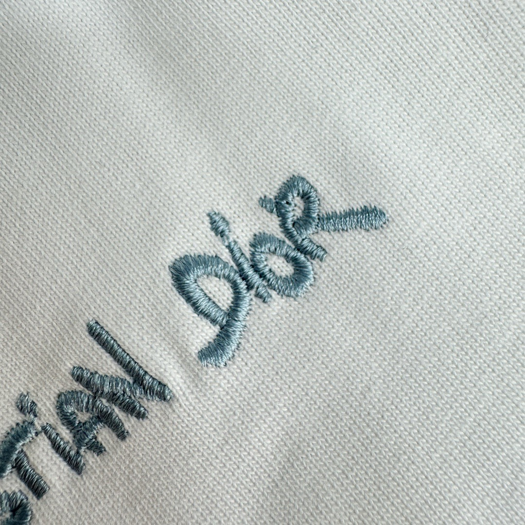 T shirt cd tag blue sky 2k25