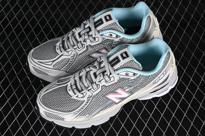 Neue B-Sneaker 740