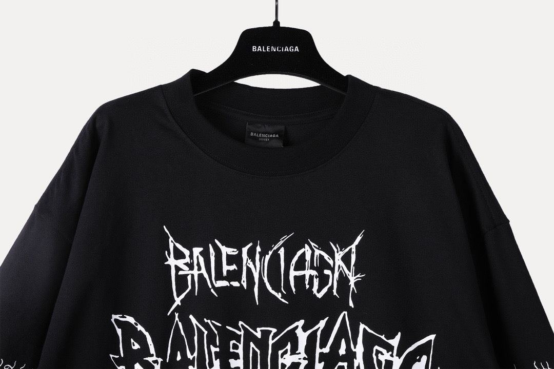 Balenciaga T-shirt en coton imprimé logo LNY