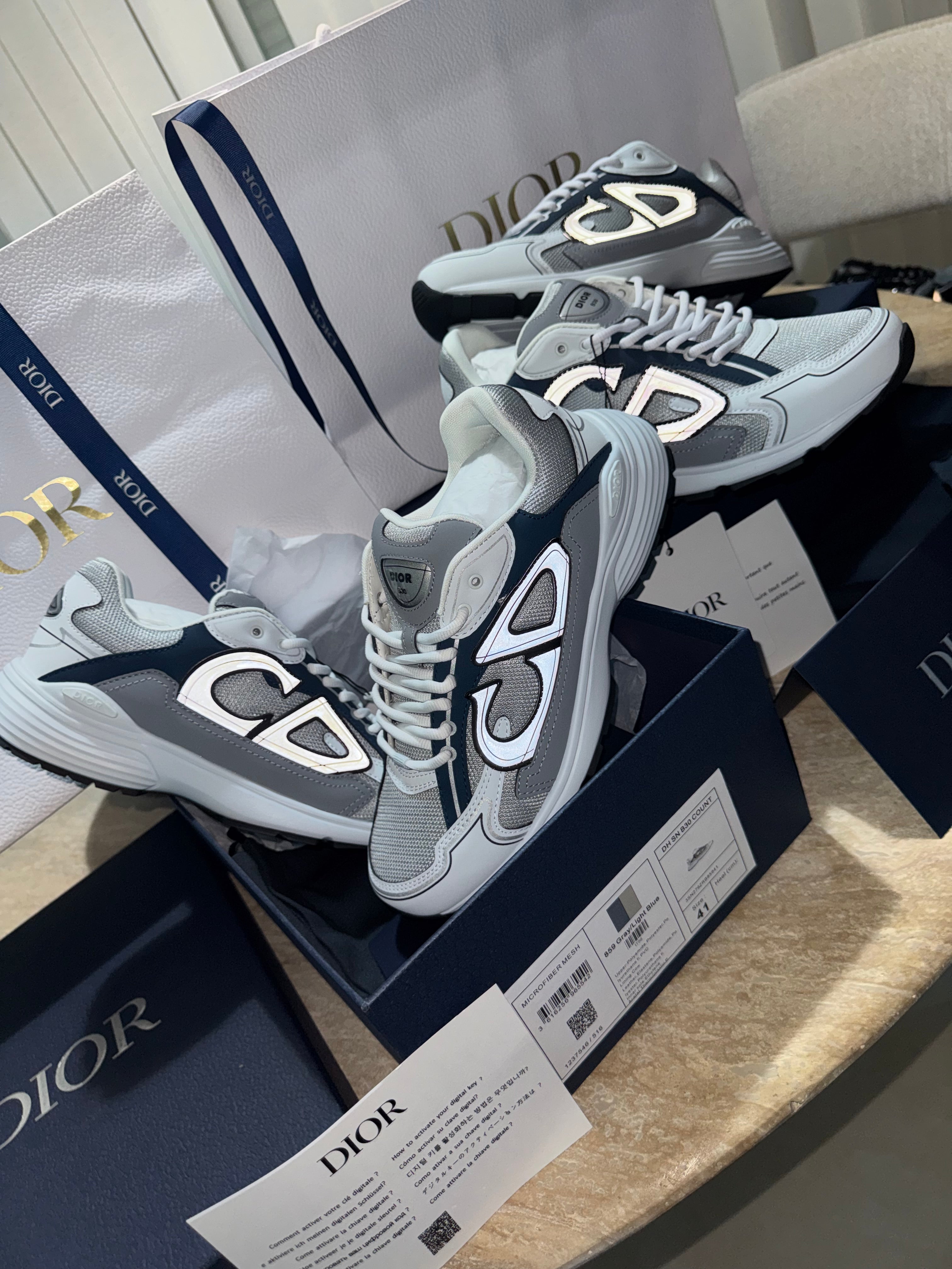 SNEAKERS B30 V4S 2025 💡 VERSION BIEN LISSE Sneaker B30 Countdown Maille technique blanc bleu tissu technique FACTURE PACKAGING COMPLET MODÈLE POUSSÉ