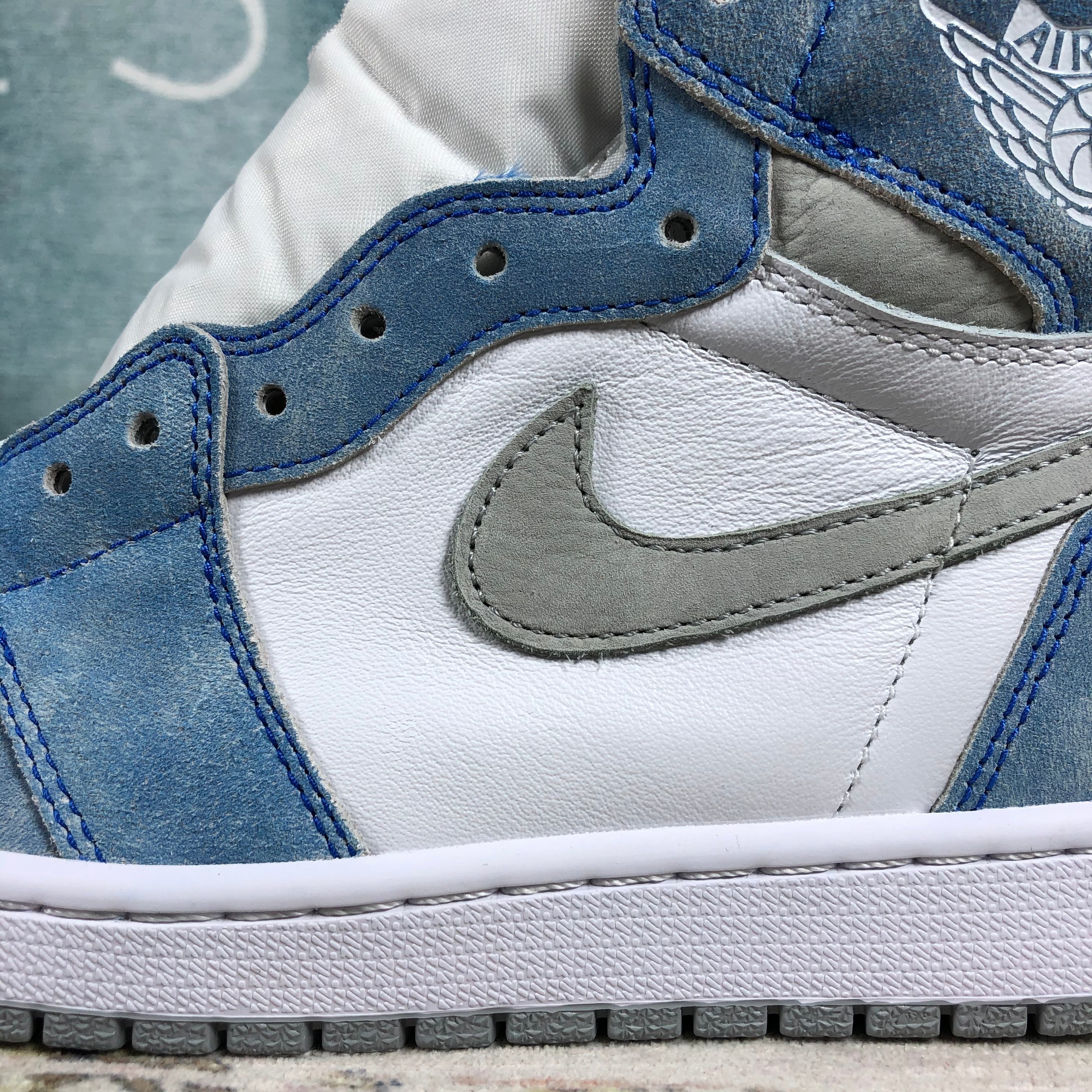 AJ Hyper Royal flight club 1:1 Authentication ✔️ Invoice