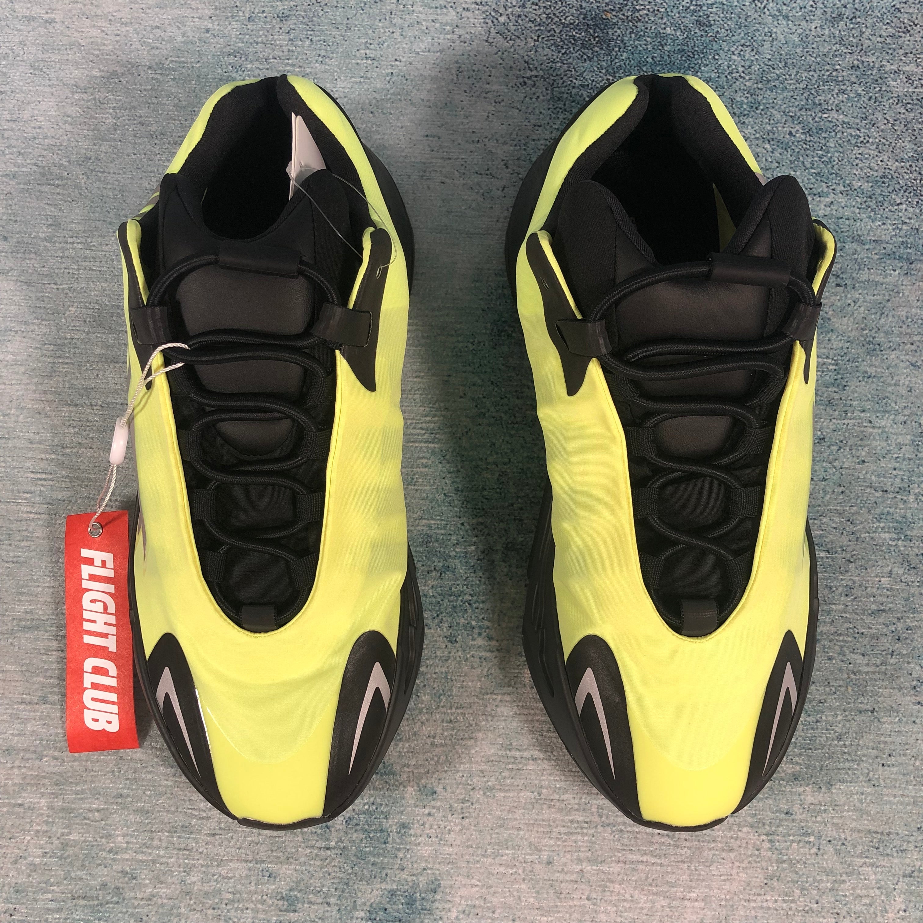 ADD Boost 700 MNVN Phosphor Flight club Authentification ✔️ 1:1 factures