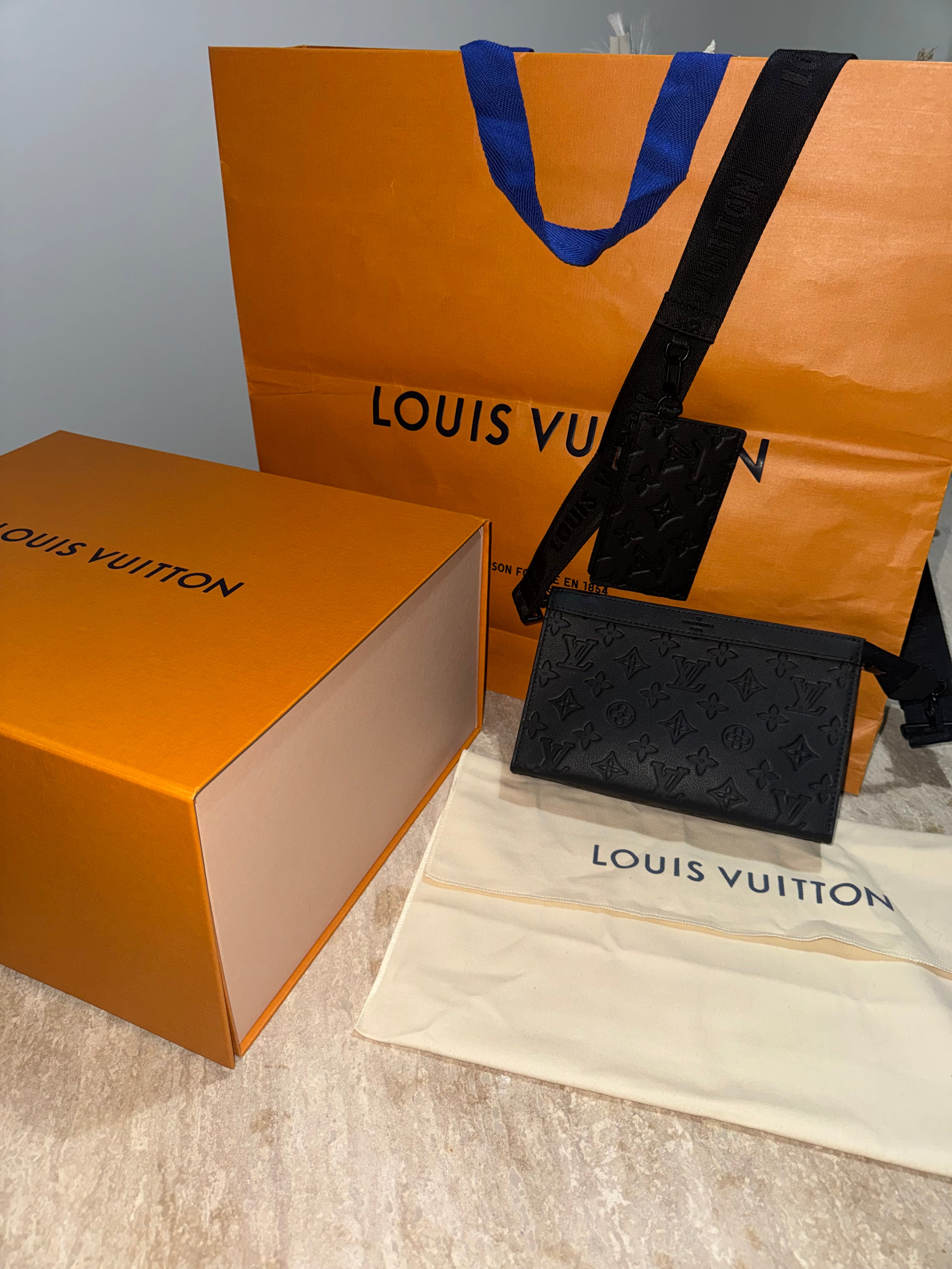 Porte feuille Gaston Wearable facture 10/10 ππ¦β‘οΈ