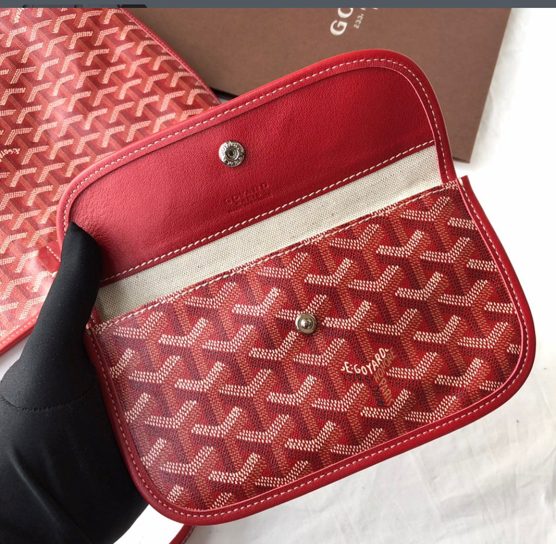 Saint Louis red invoice bag