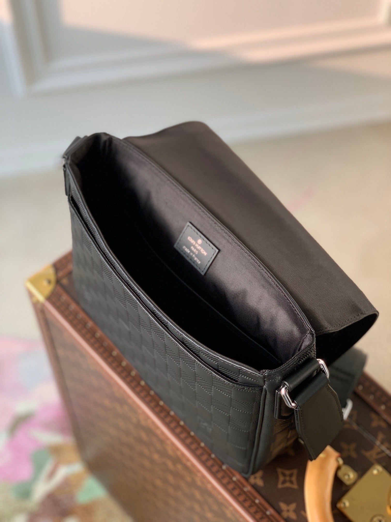 District PM 10/10 invoice bag