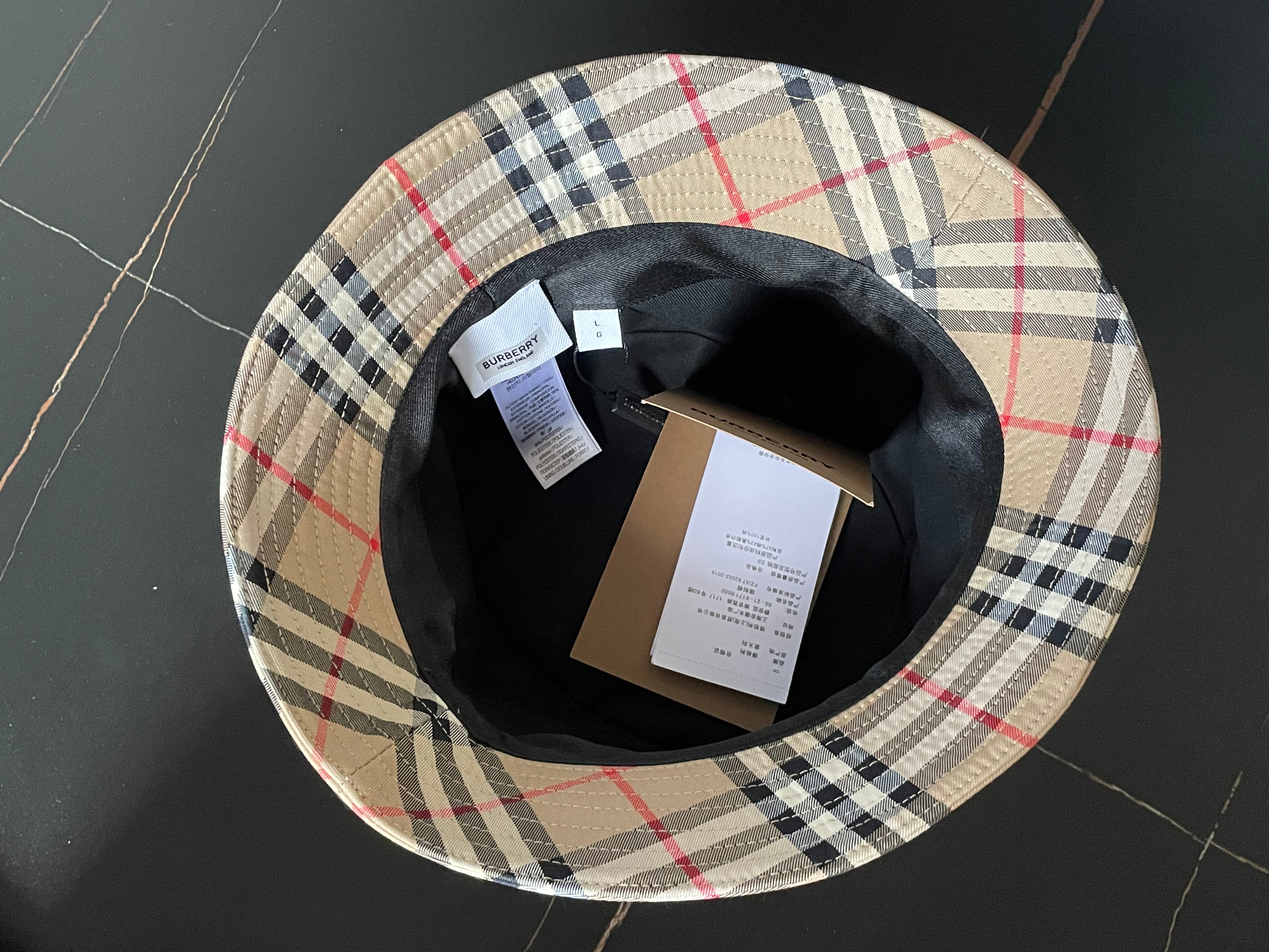 Bob Bbr Brown with receipt