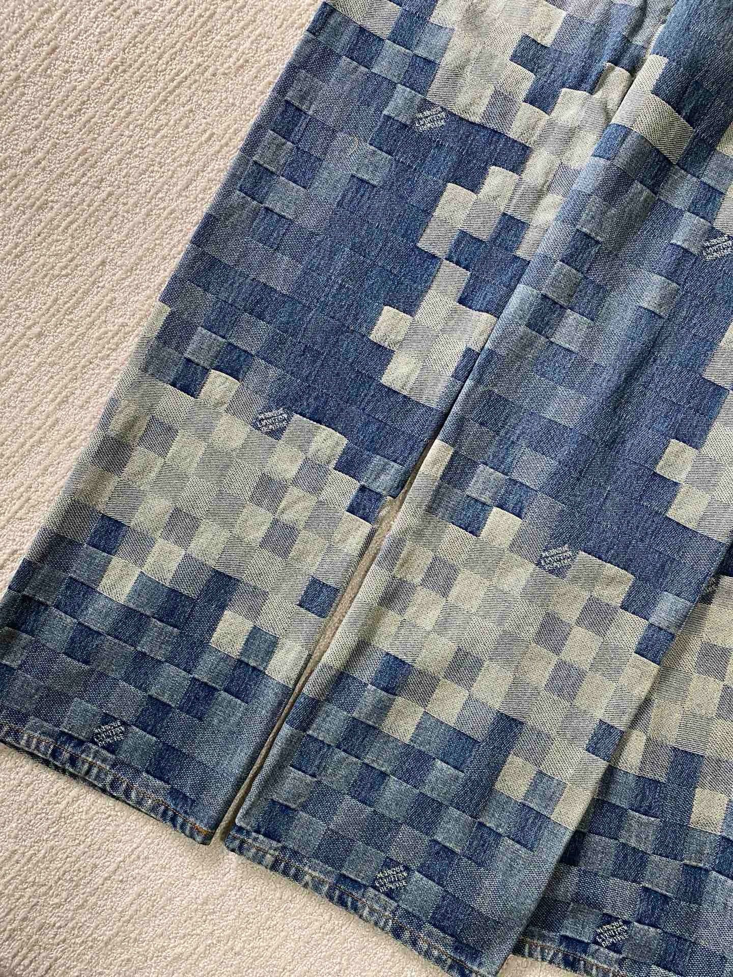 Gerade geschnittene Jeanshose von Damier