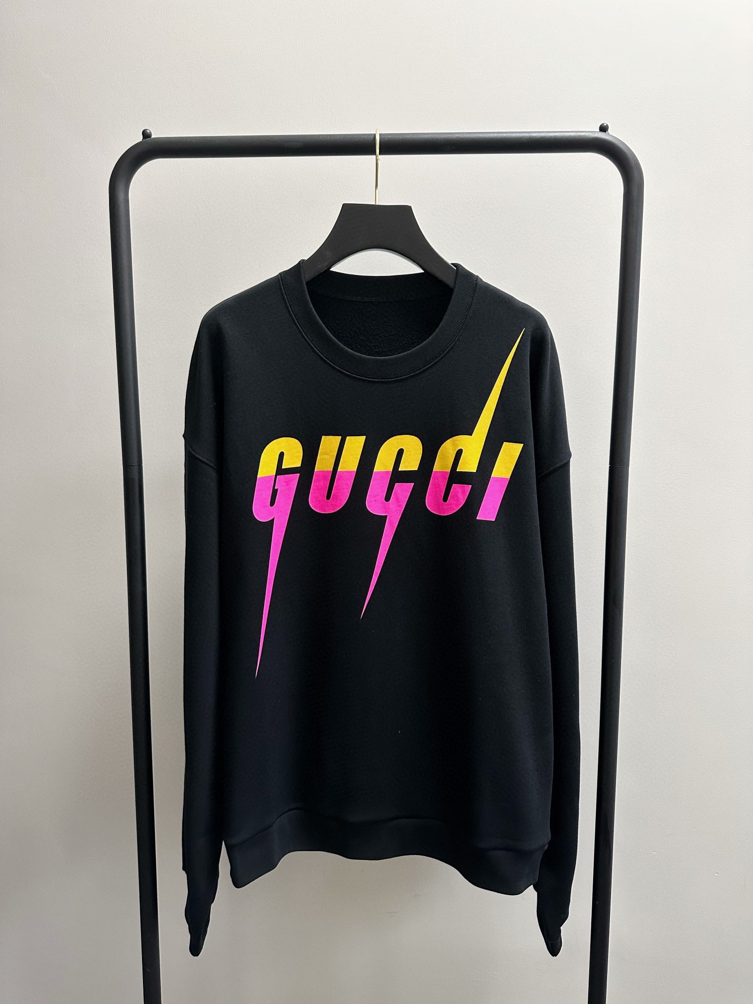 Gucci print coton sweat-shirt black and pink