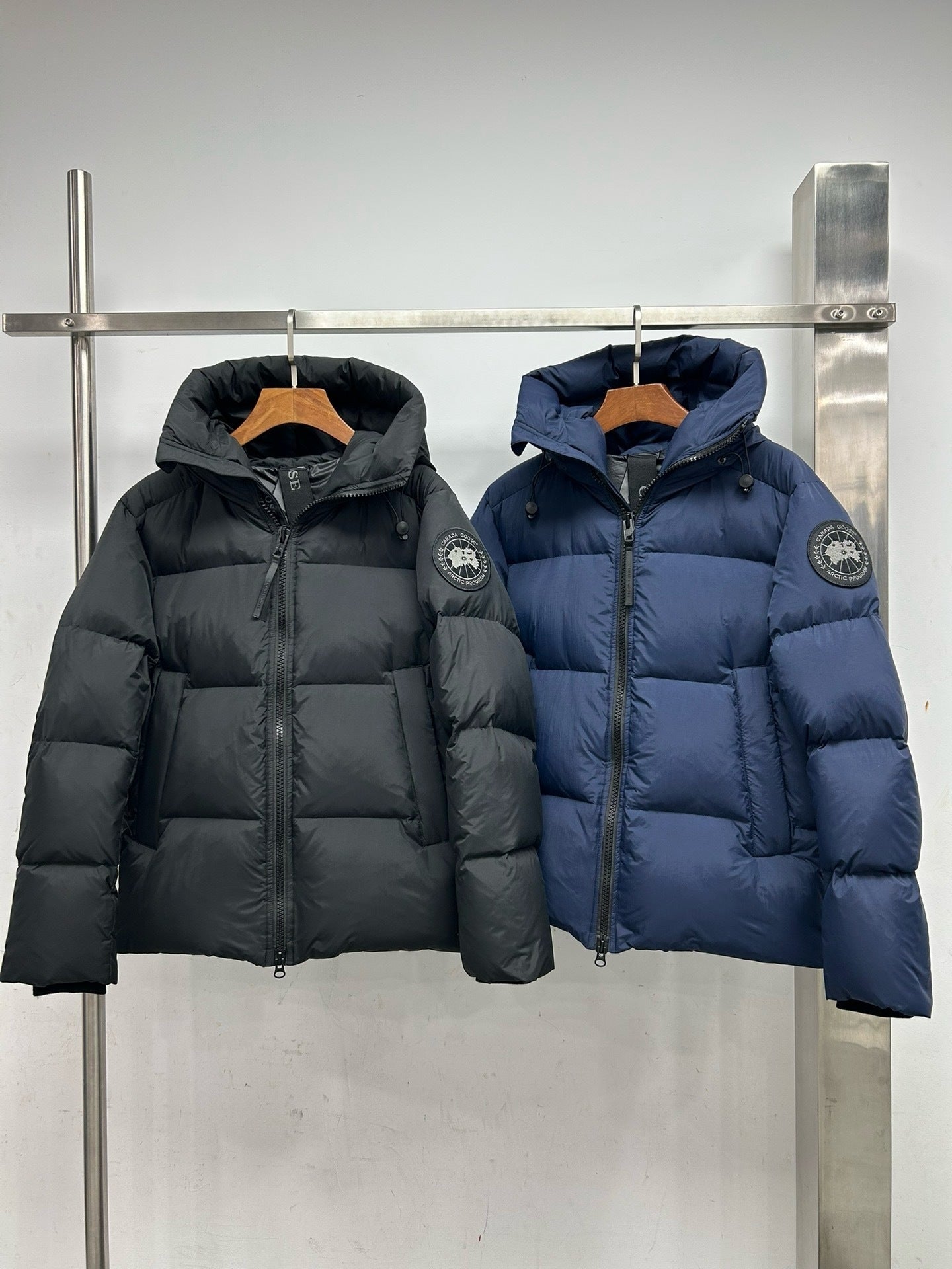 Canada-G Crofton Puffer Black 10/10