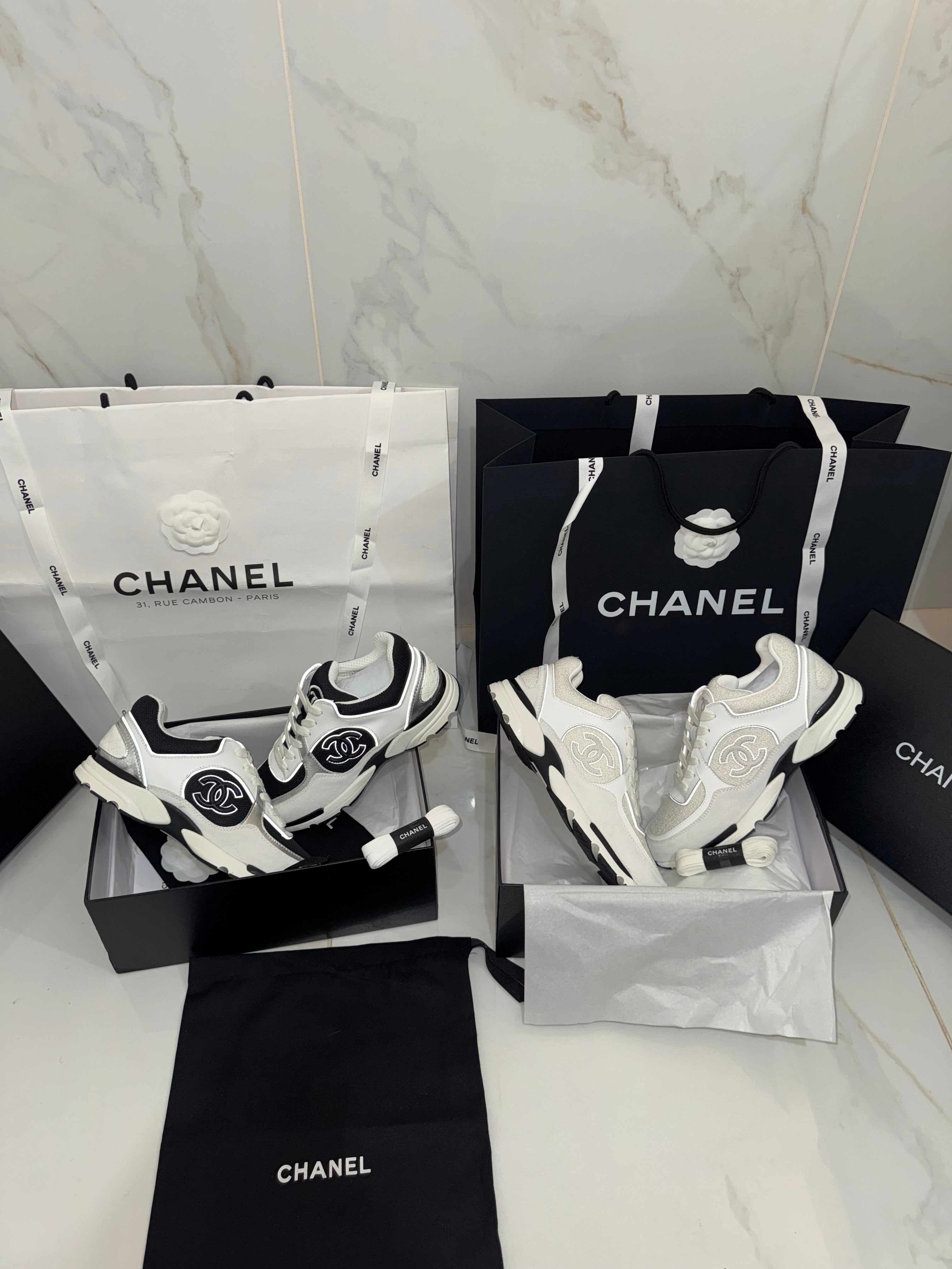 Sneakers chan 10/10 White 📦⚡️