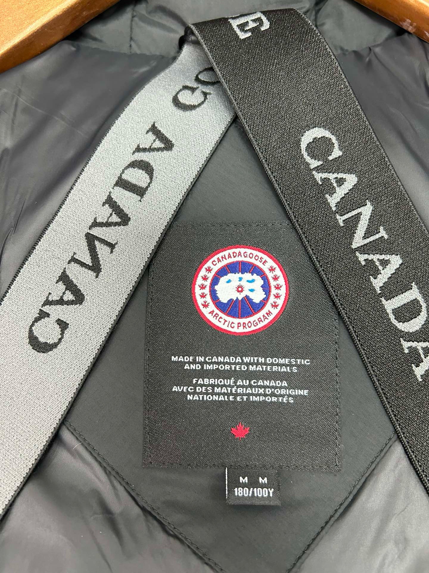 Canada-G Crofton Puffer Black 10/10