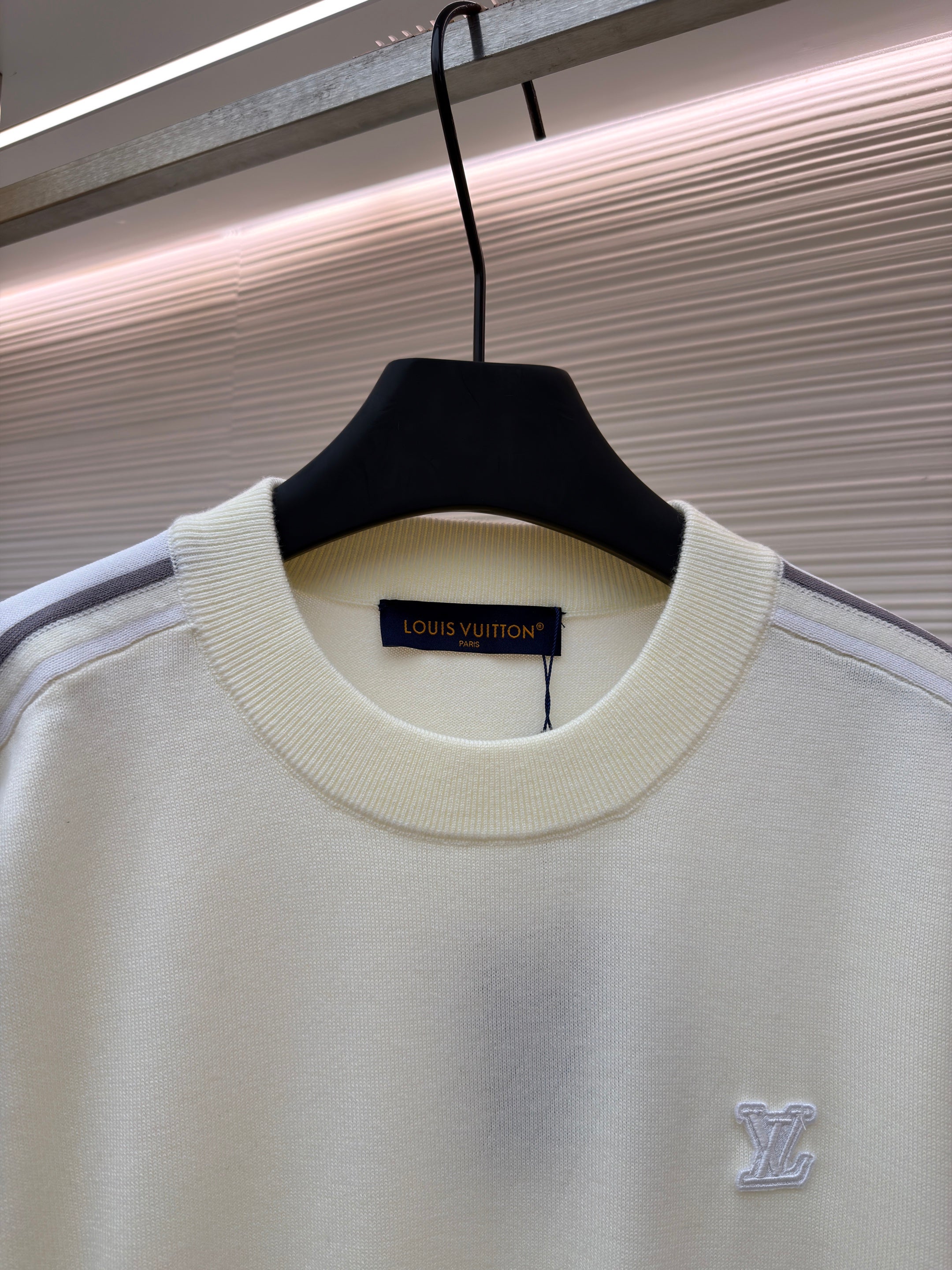 Pull col rond maille graphique lv