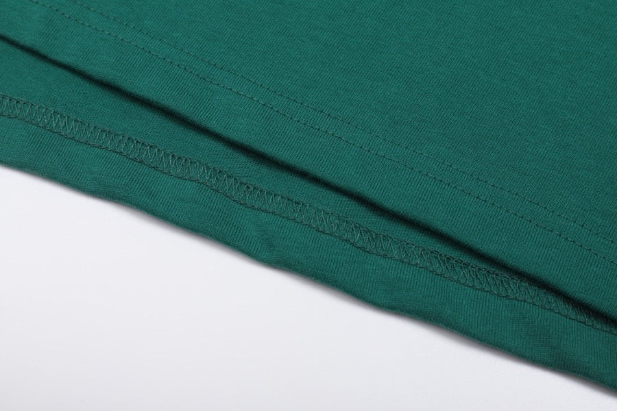 T-shirt vert à petit logo ami de cœur vert foncé