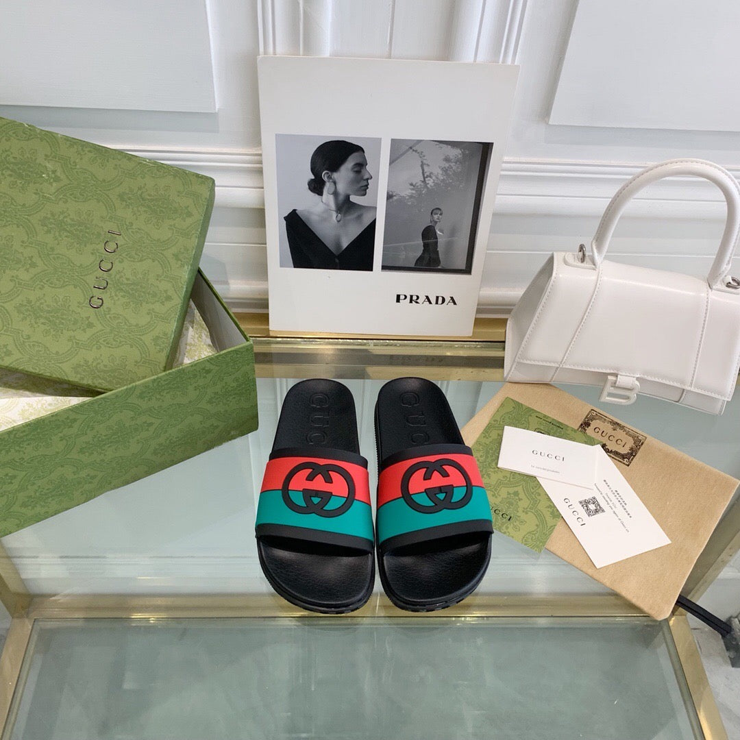 Classic gg flip-flops with bill