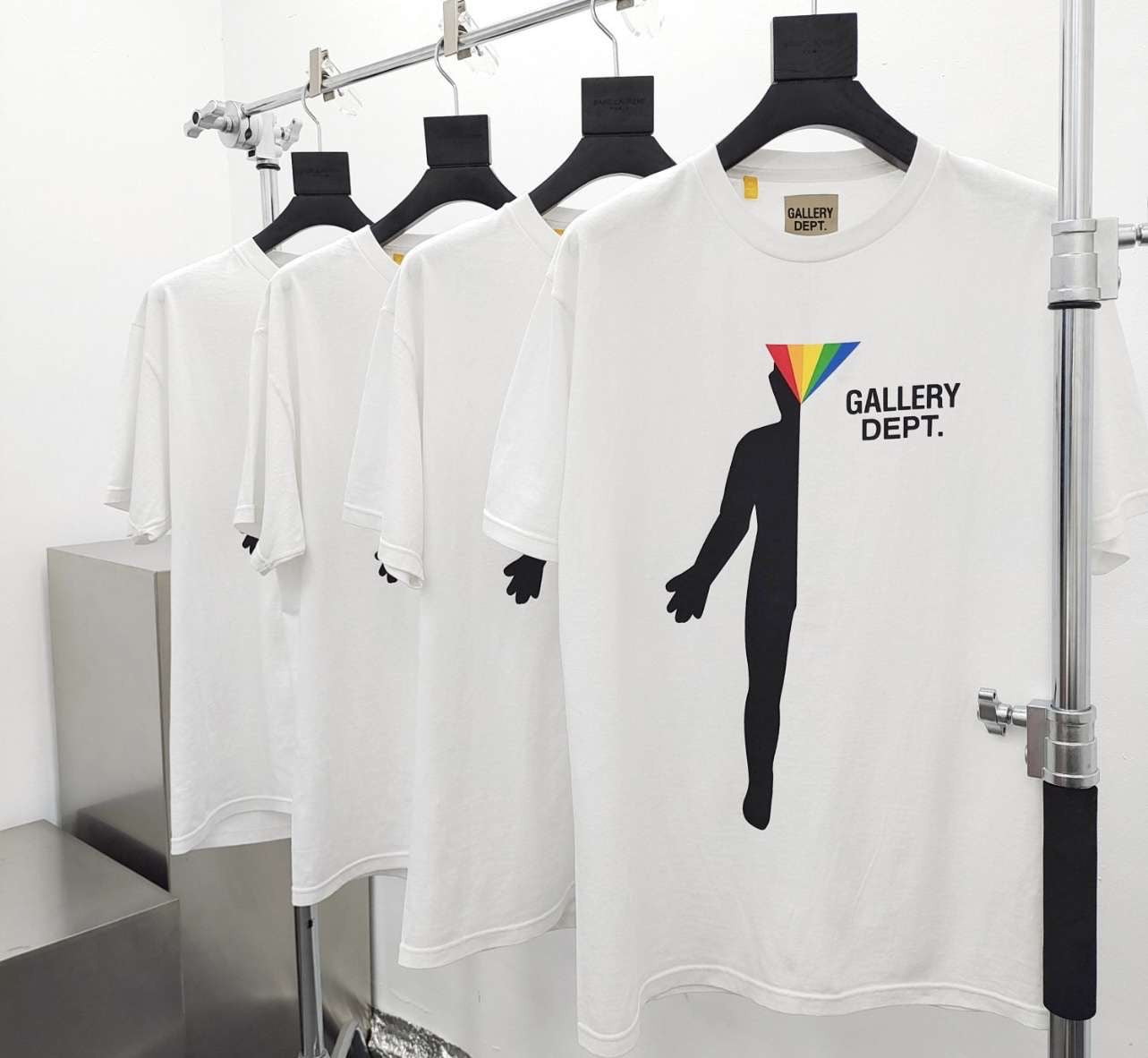 DEPT Gallery T-shirt