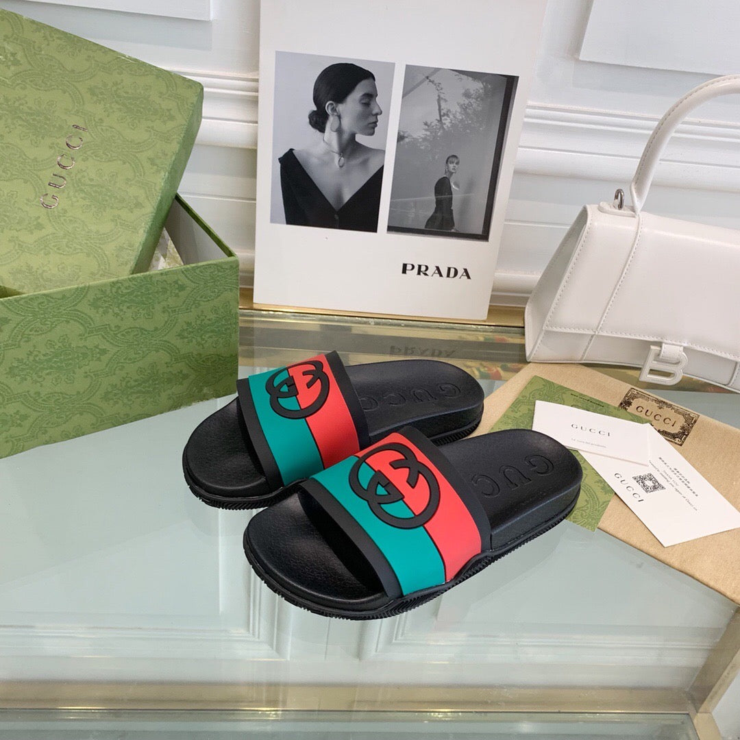 Classic gg flip-flops with bill