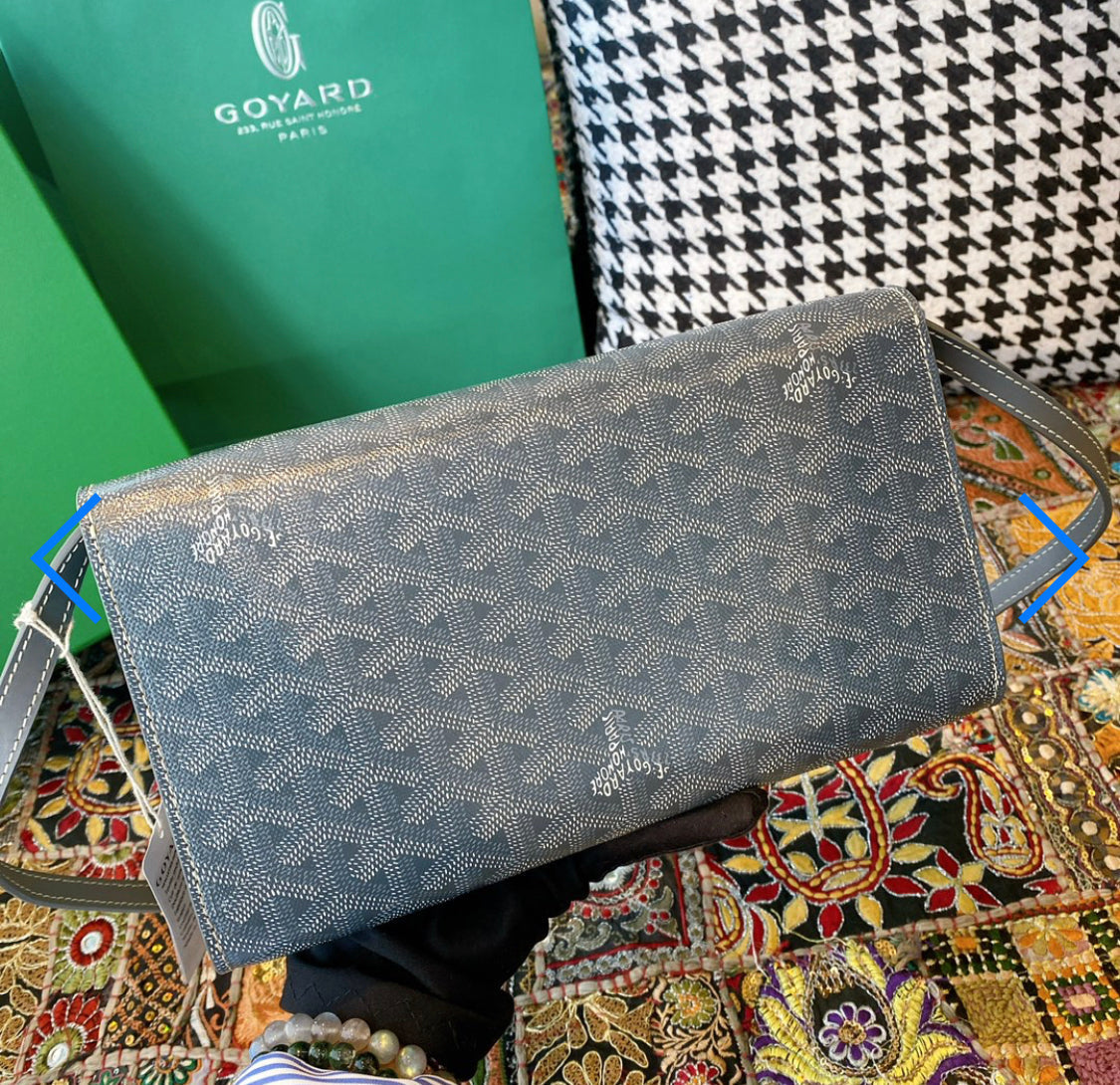 Monte Carlo mini gray invoice case