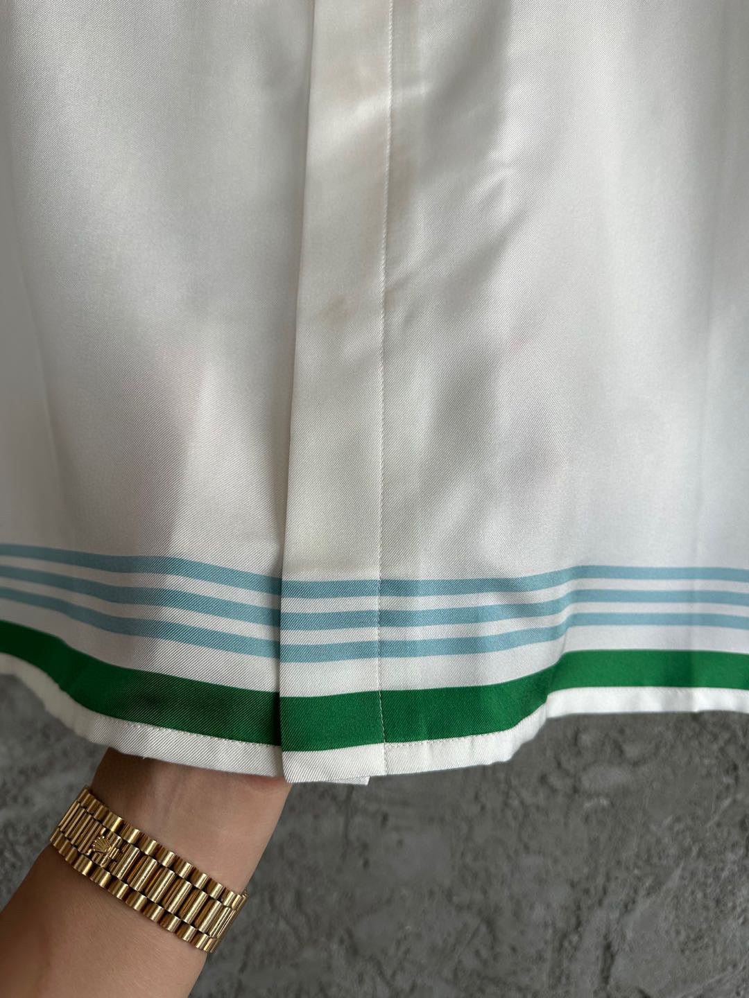 METAPHYSICAL TENNIS ICON SHORT SLEEVE SILK SHIRT ensemble