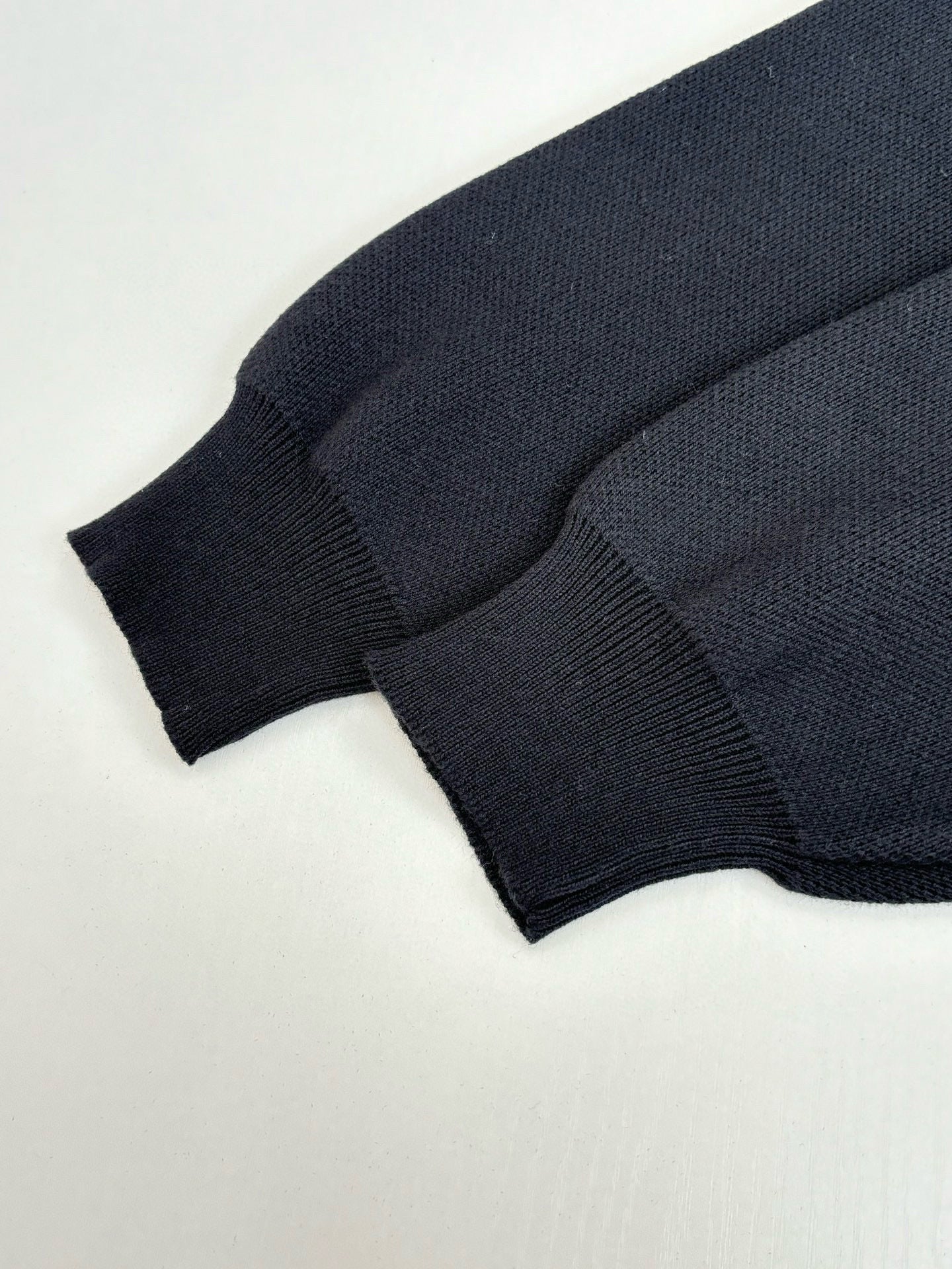 Pull coton poche Anagram Loew 10/10