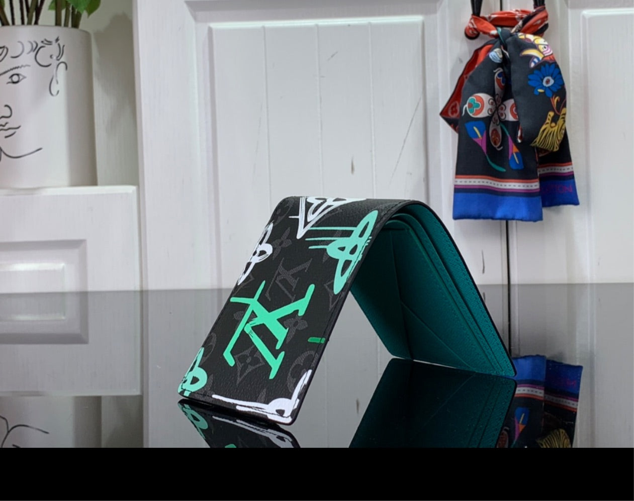 Porte monnaie et porte carte  Lv