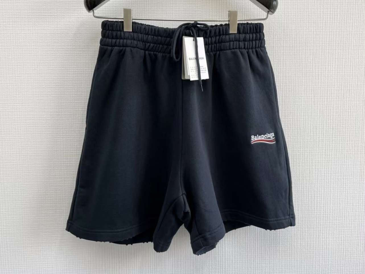 Shorts aus schwarzer Baumwolle