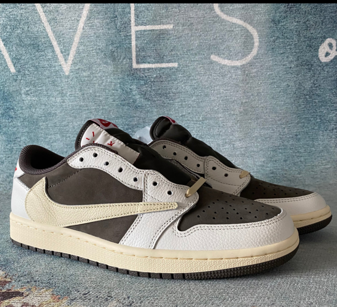 AJ low travis 1:1 Authentification Flight club ✔️ Facture