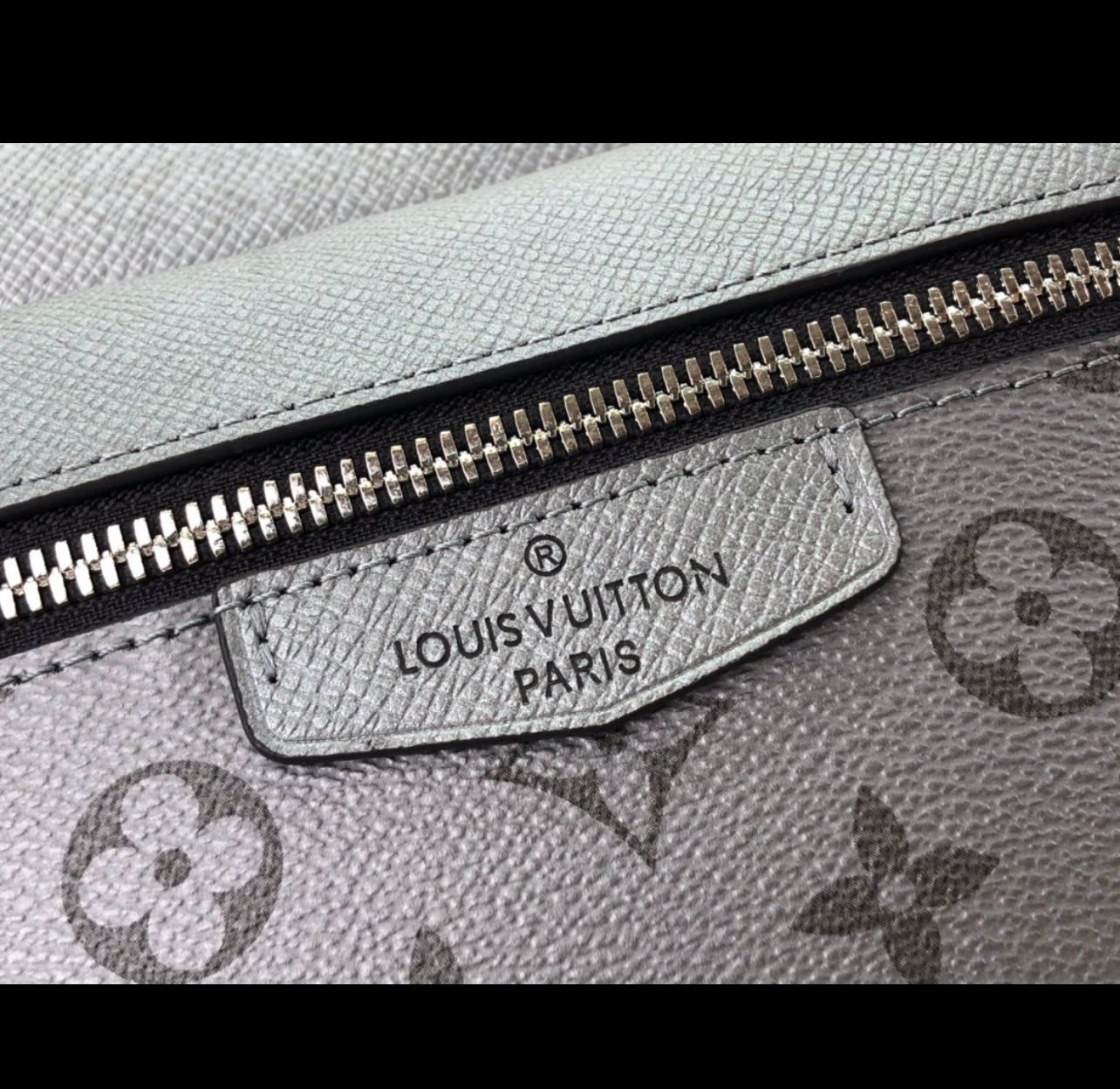 Lv Outdoor-Tasche graue Taigarama-Rechnung