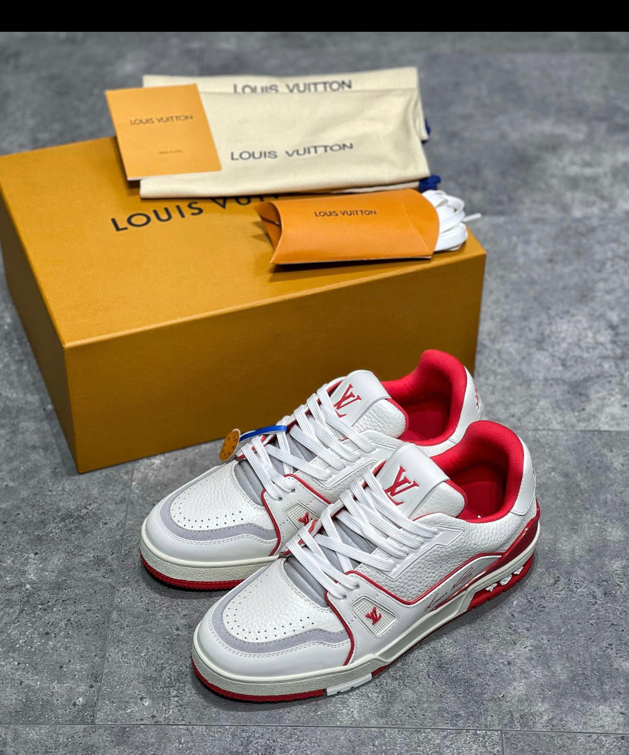 Sneakers Lv trainers rouge facture