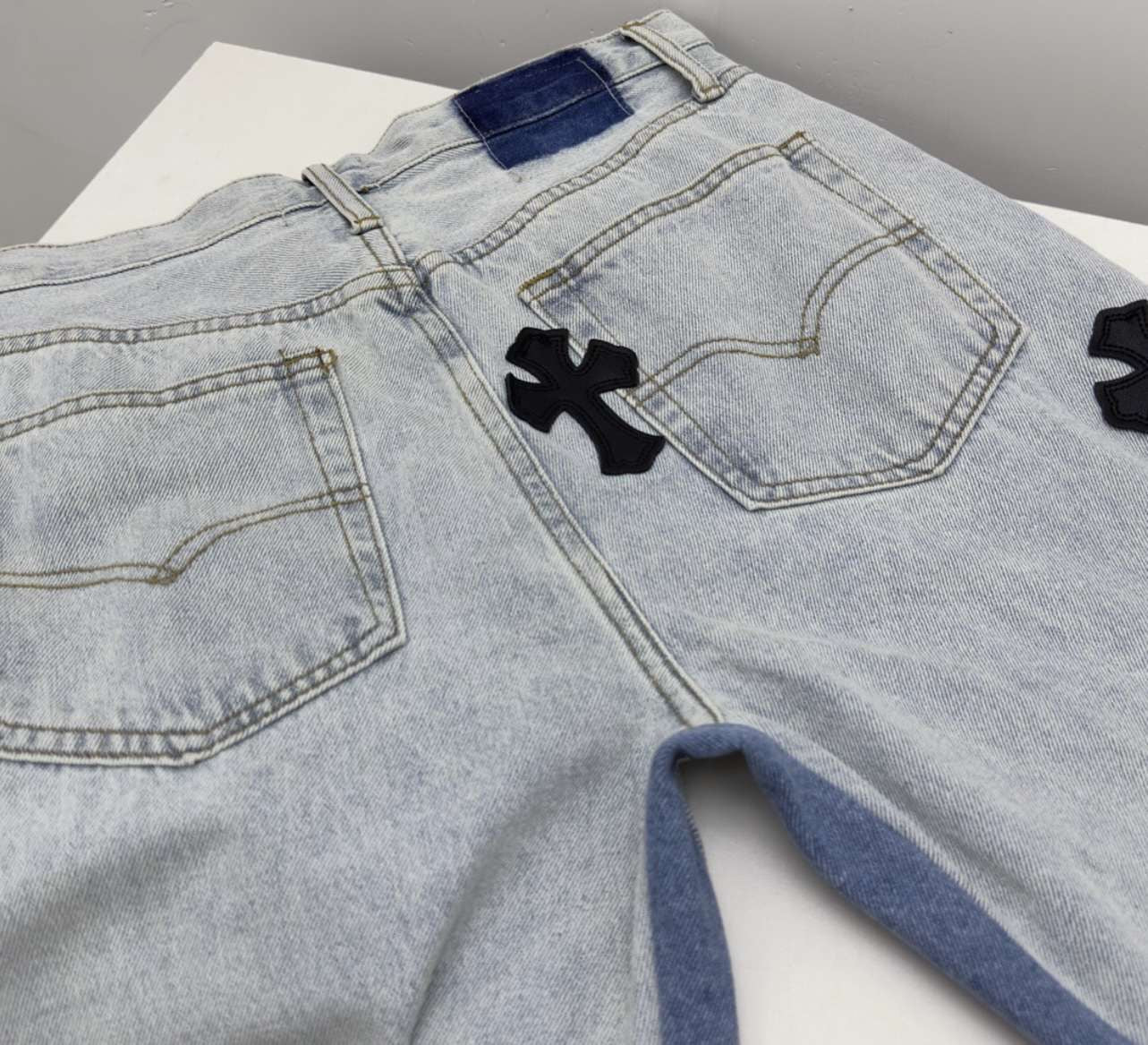 Jean chrome Hrts