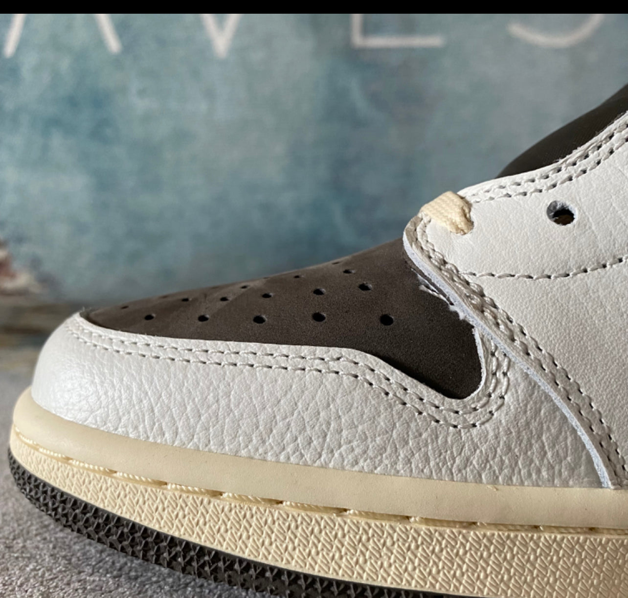 AJ low travis 1:1 Authentification Flight club ✔️ Facture