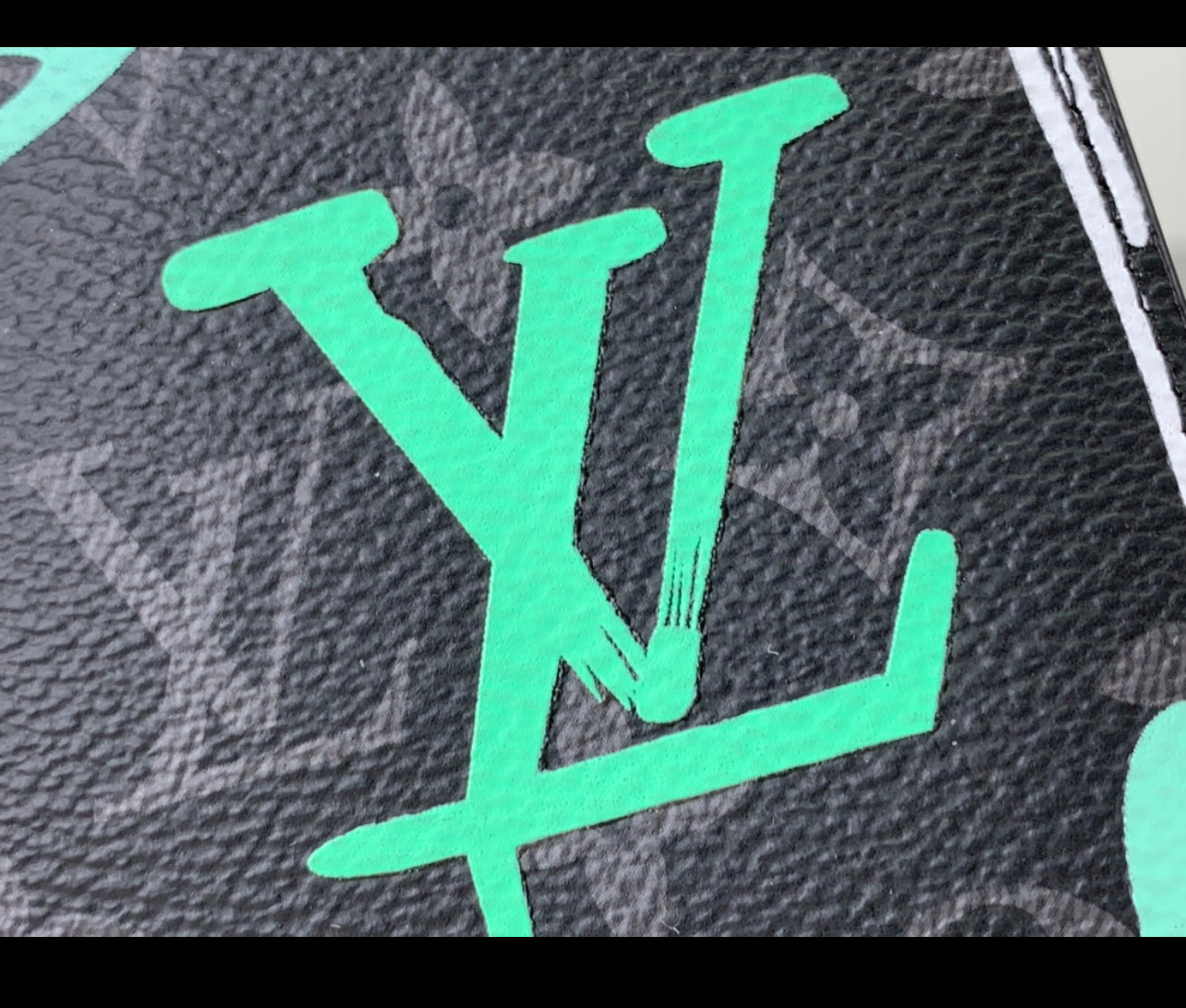 Porte monnaie et porte carte  Lv