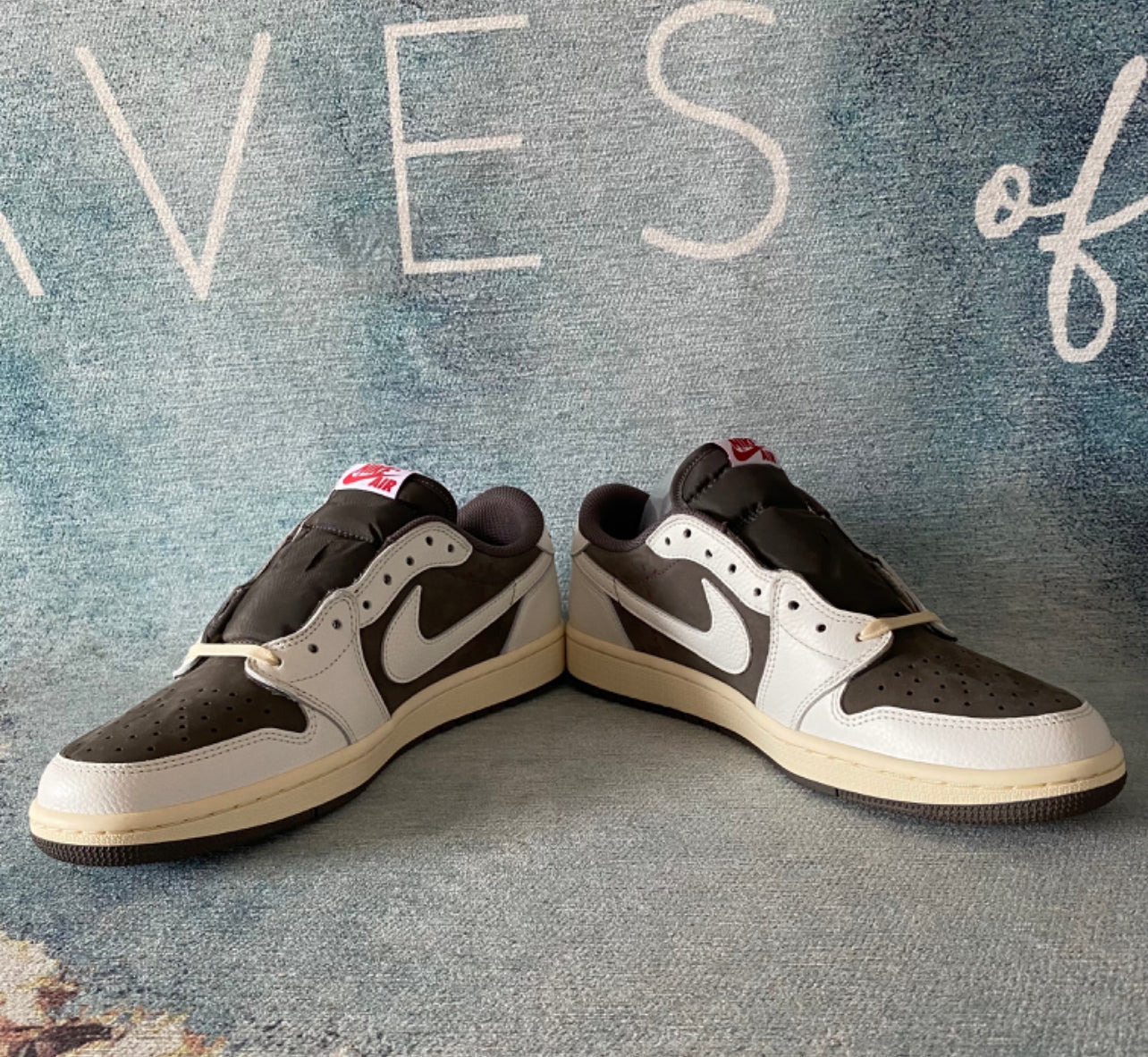 AJ low travis 1:1 Authentification Flight club ✔️ Facture