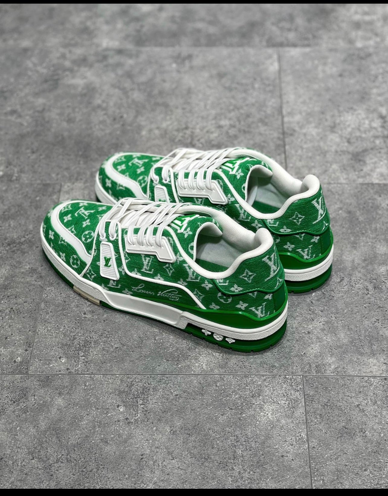 Sneakers Lv Trainers vert daim facture