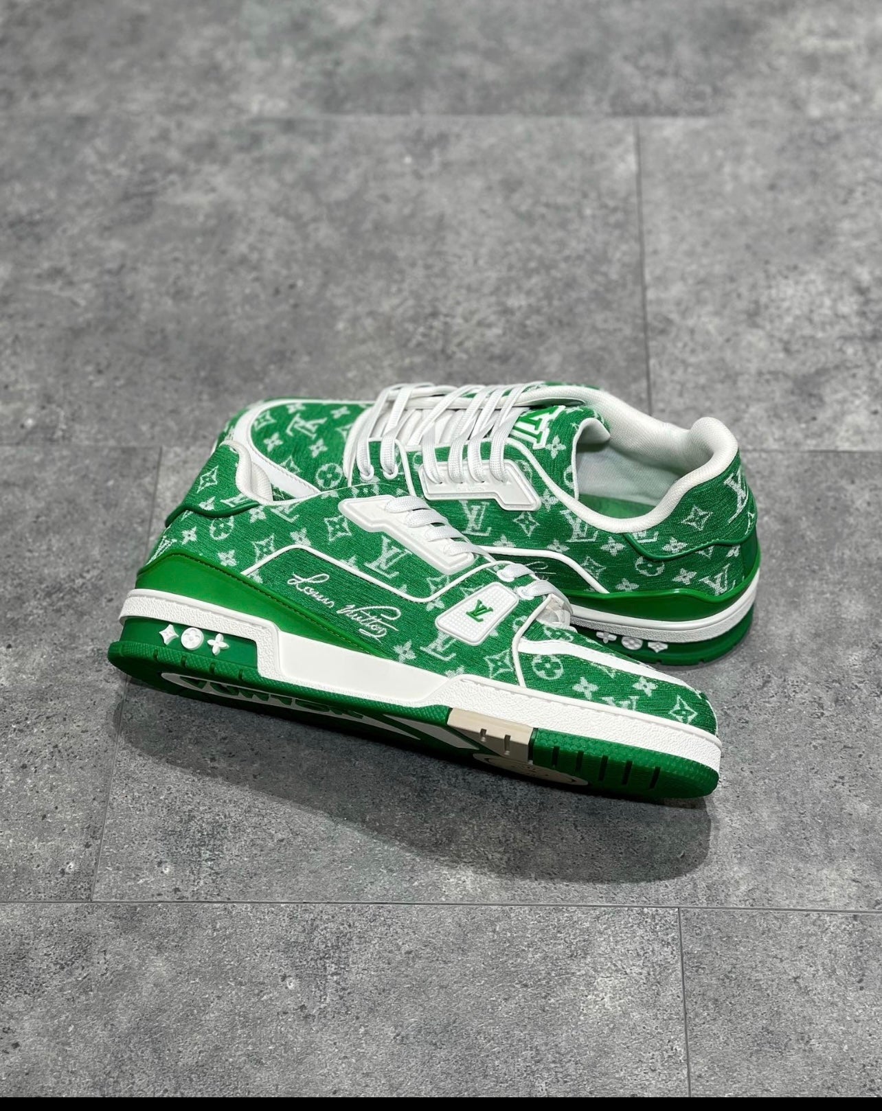 Sneakers Lv Trainers vert daim facture