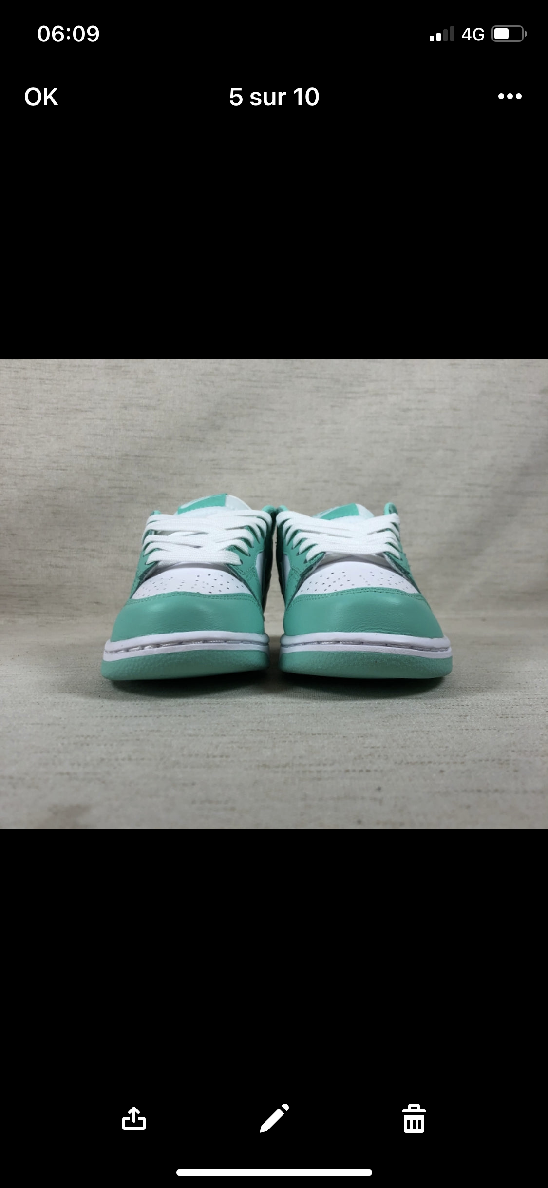 Dunk low green glow stock