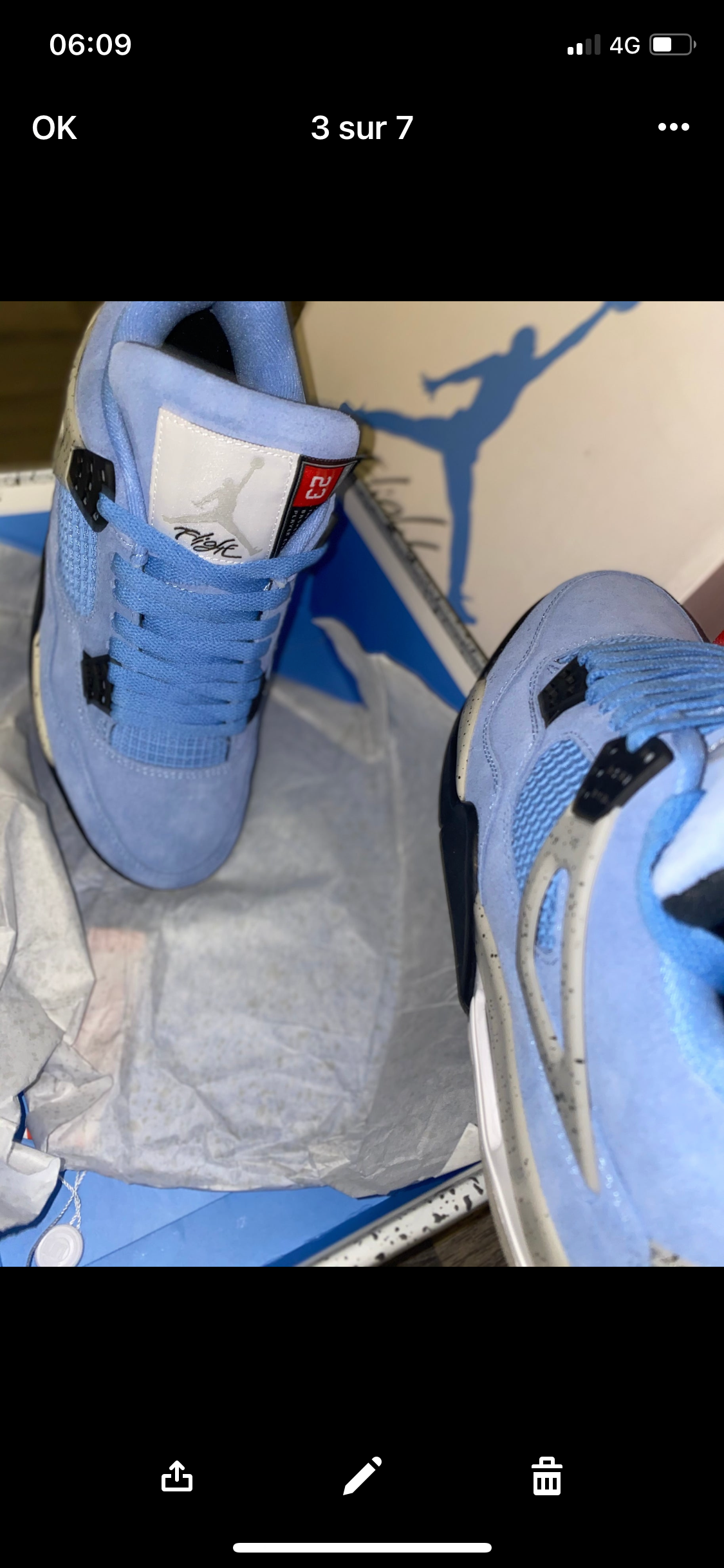 AJ4 university blue Flight club Authentification ✔️ Facture