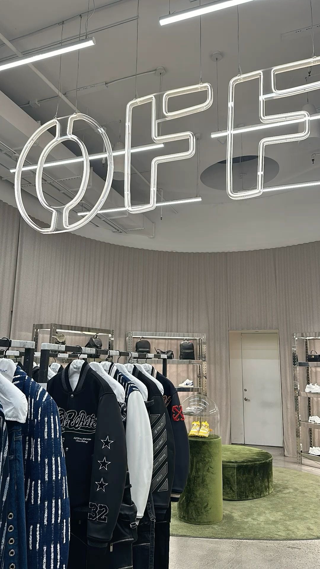 Off Whte