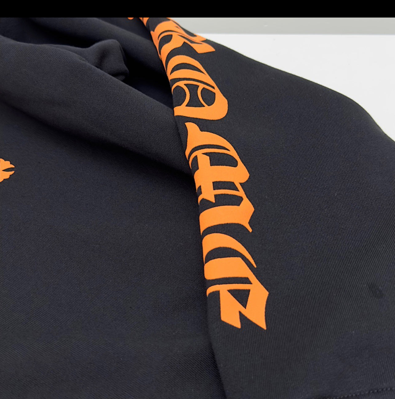 Sweat Chrome Hrts