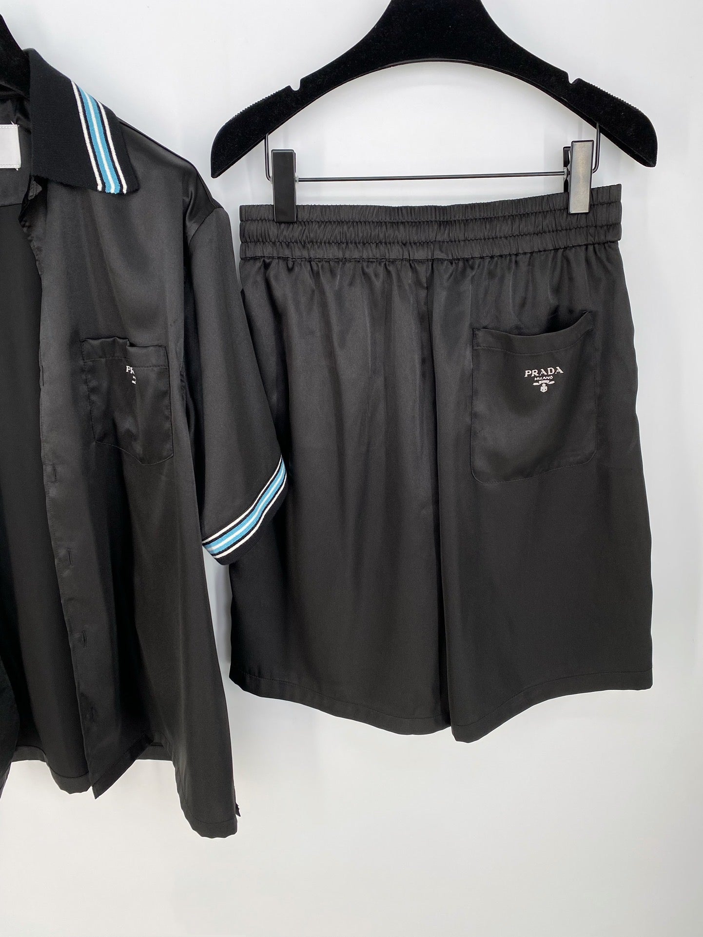 Black Bermuda shorts prd