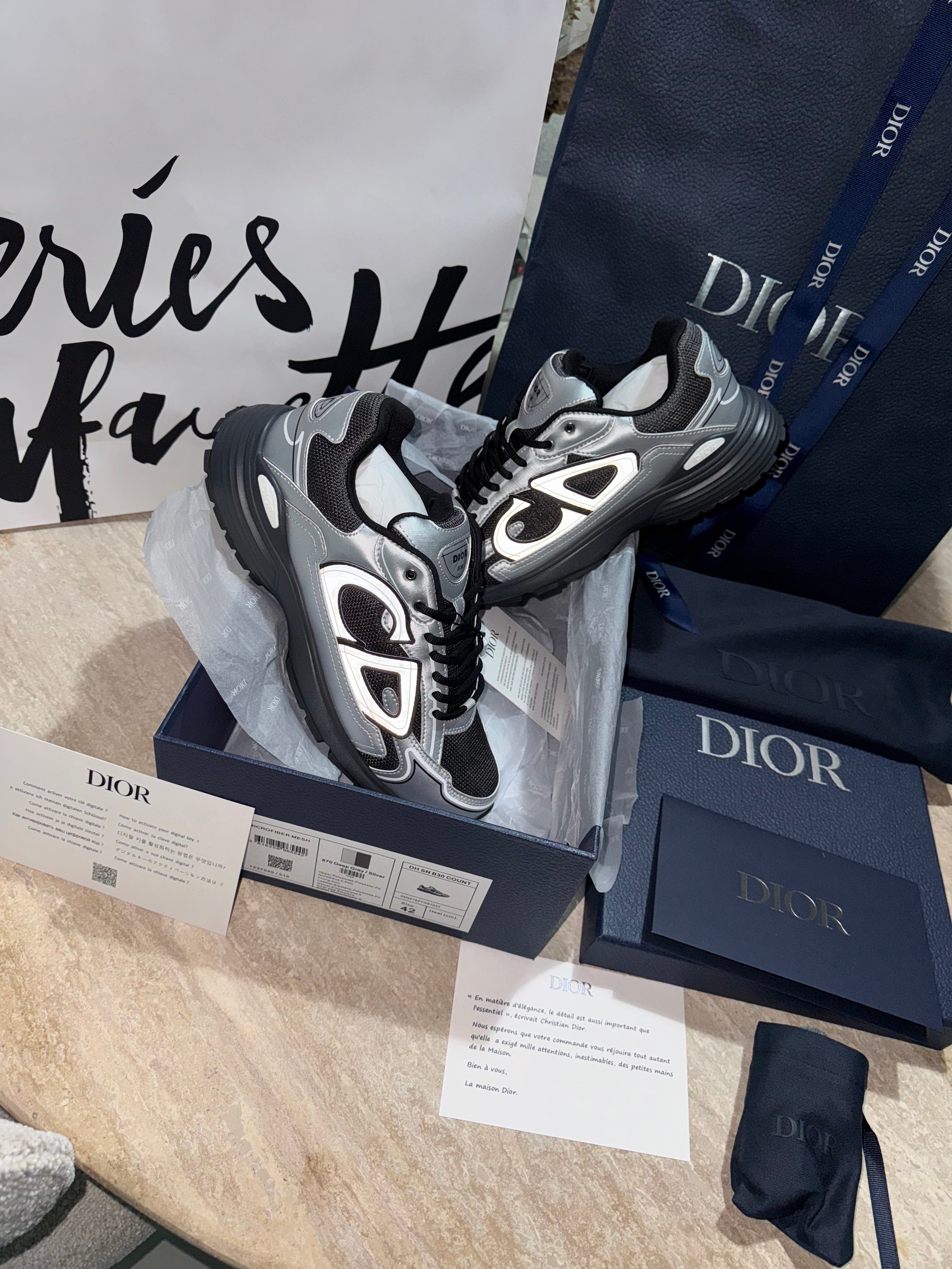 SNEAKERS B30 V3S 2025 💡 VERSION BIEN LISSE Sneaker B30 Countdown Maille technique blanche effet metallisé et tissu technique FACTURE PACKAGING COMPLET MODÈLE POUSSÉ