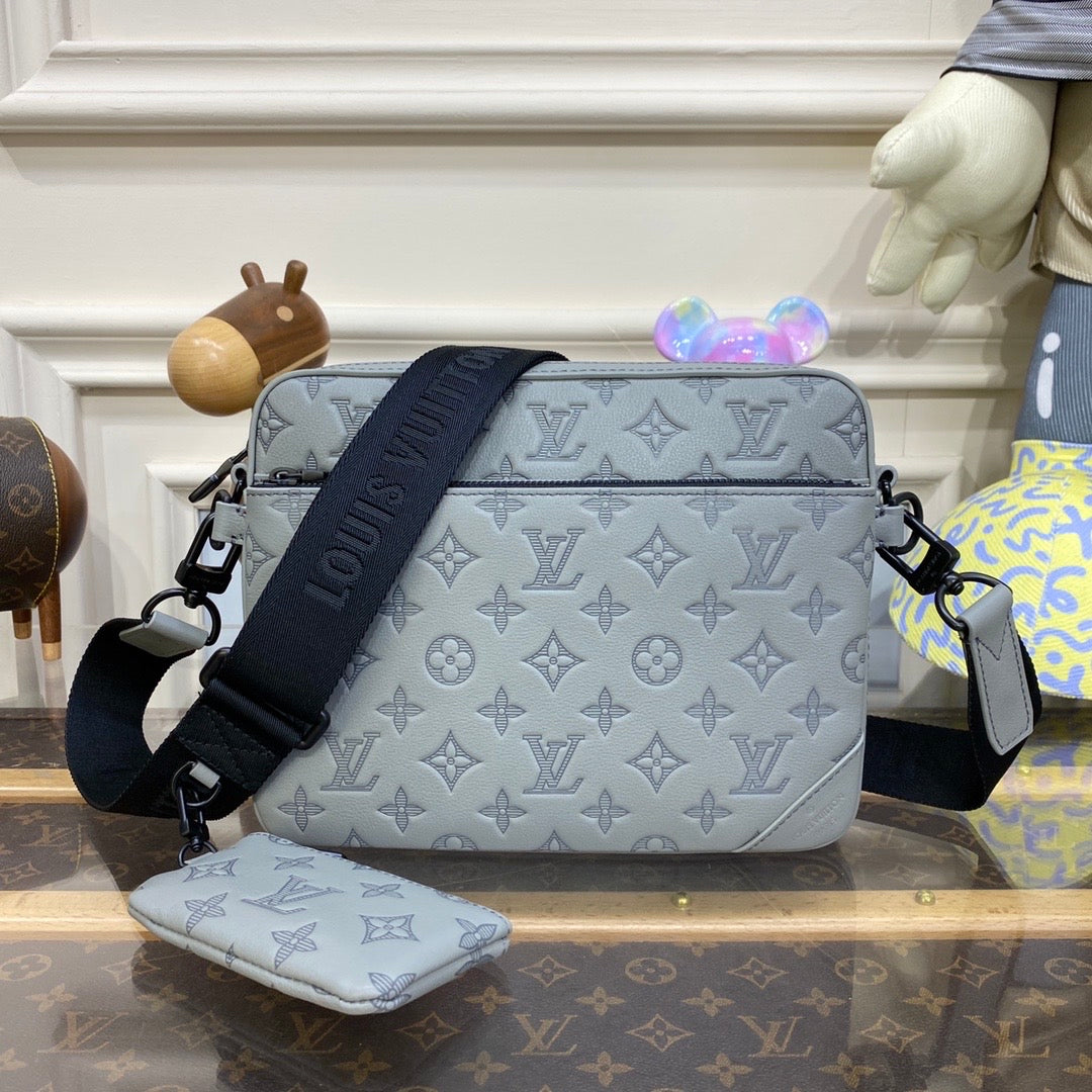 Sac Trio Messenger  grey 10/10 facture