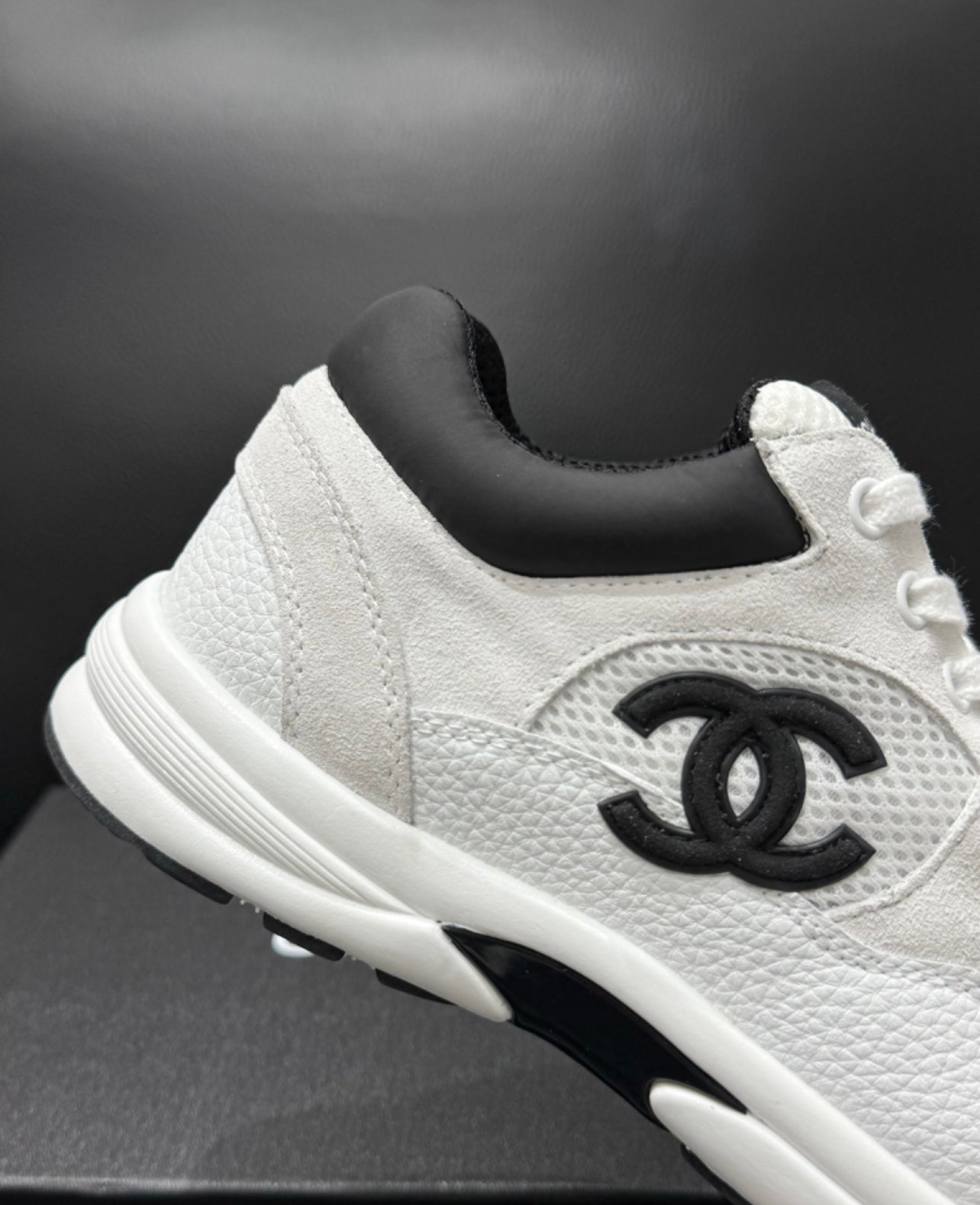 Sneakers Chanl ( EXCLU ) packaging complet facture
