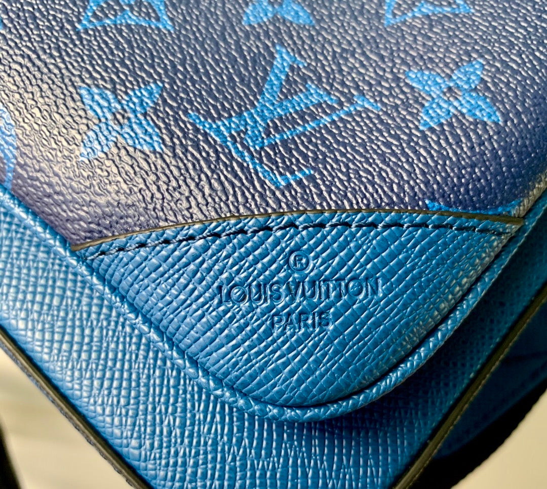 Sac Trio Messenger bleu facture 10/10