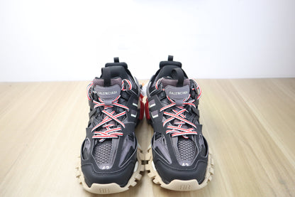 Blcg track black and red invoice