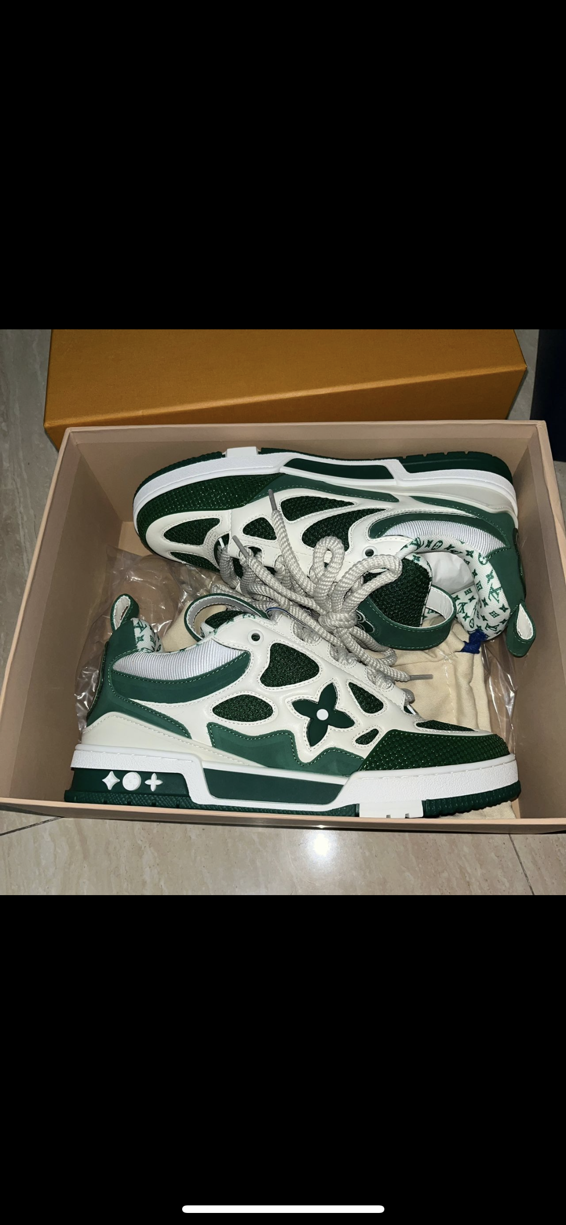 Lv Skate grüne Turnschuhe 10/10 Rechnung
