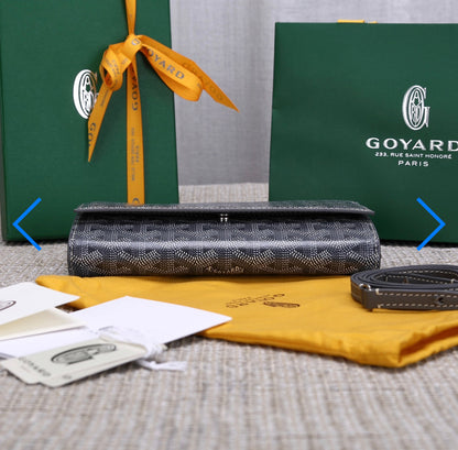 Pochette wallet gray varenne invoice.